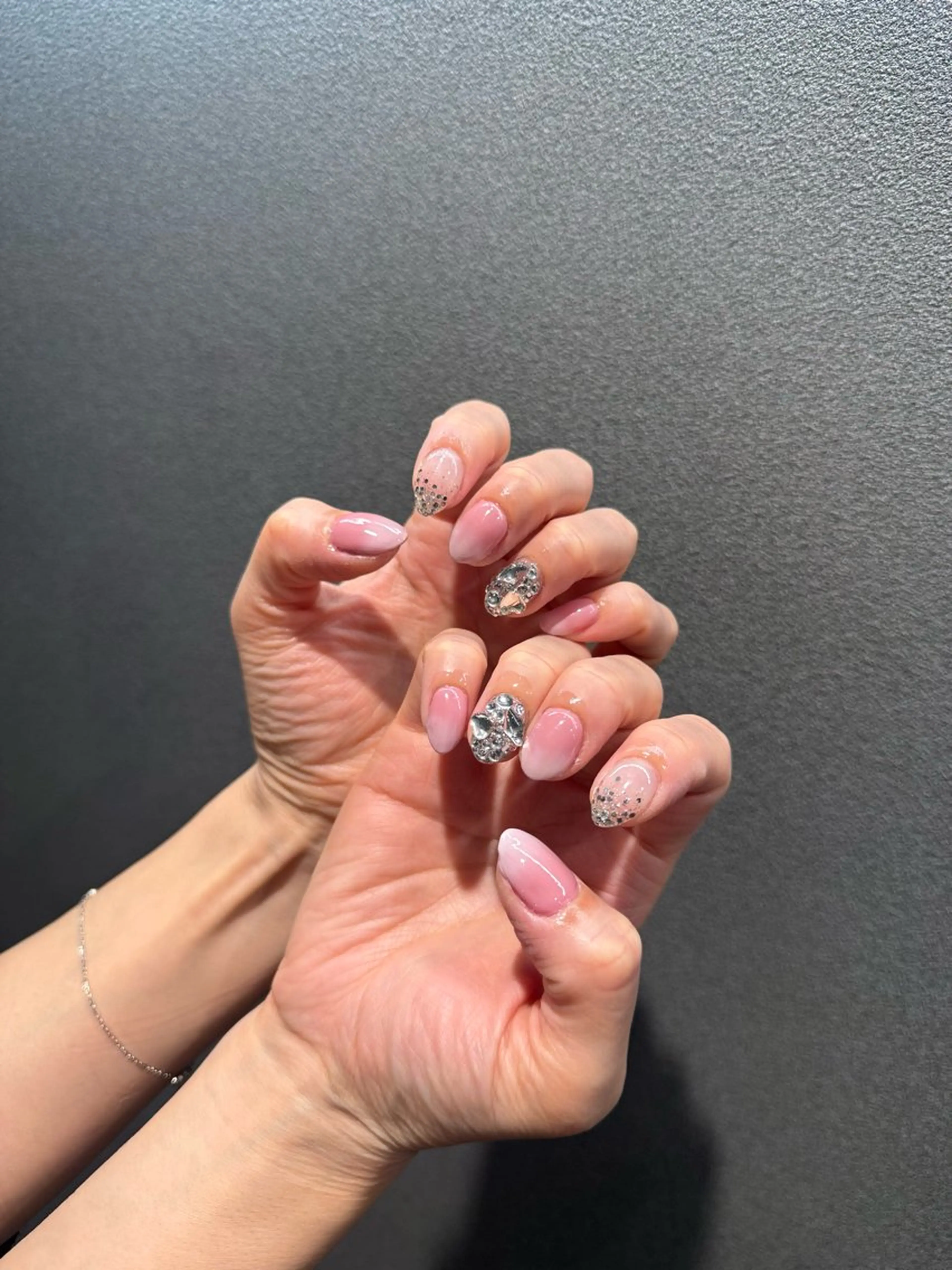 ネイル グラデーション ハンドネイル Miyuu 🩰‎🪞のネイルデザイン