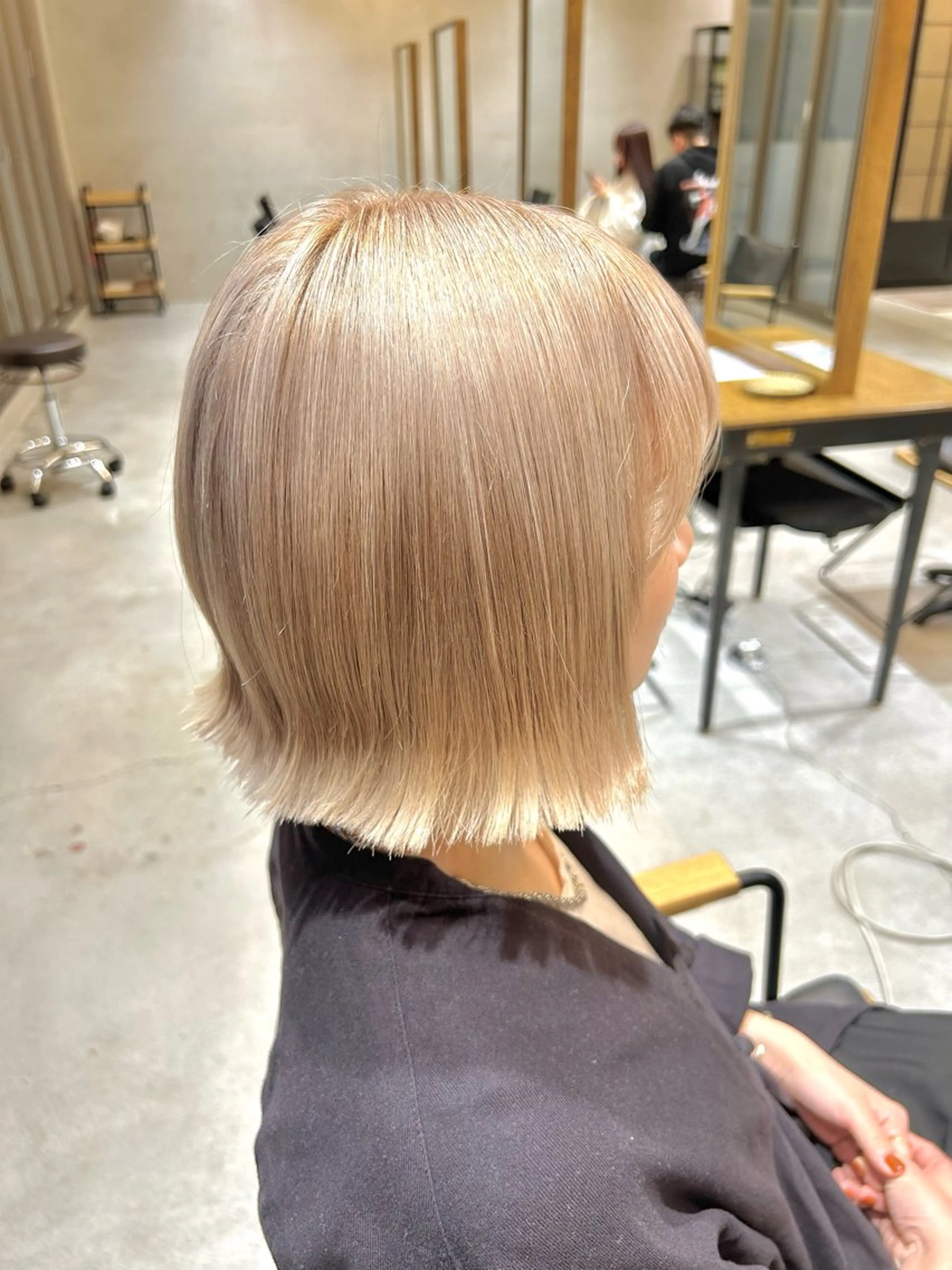 ショート カラー 名古屋/レイヤー 島原　由璃のヘアスタイル