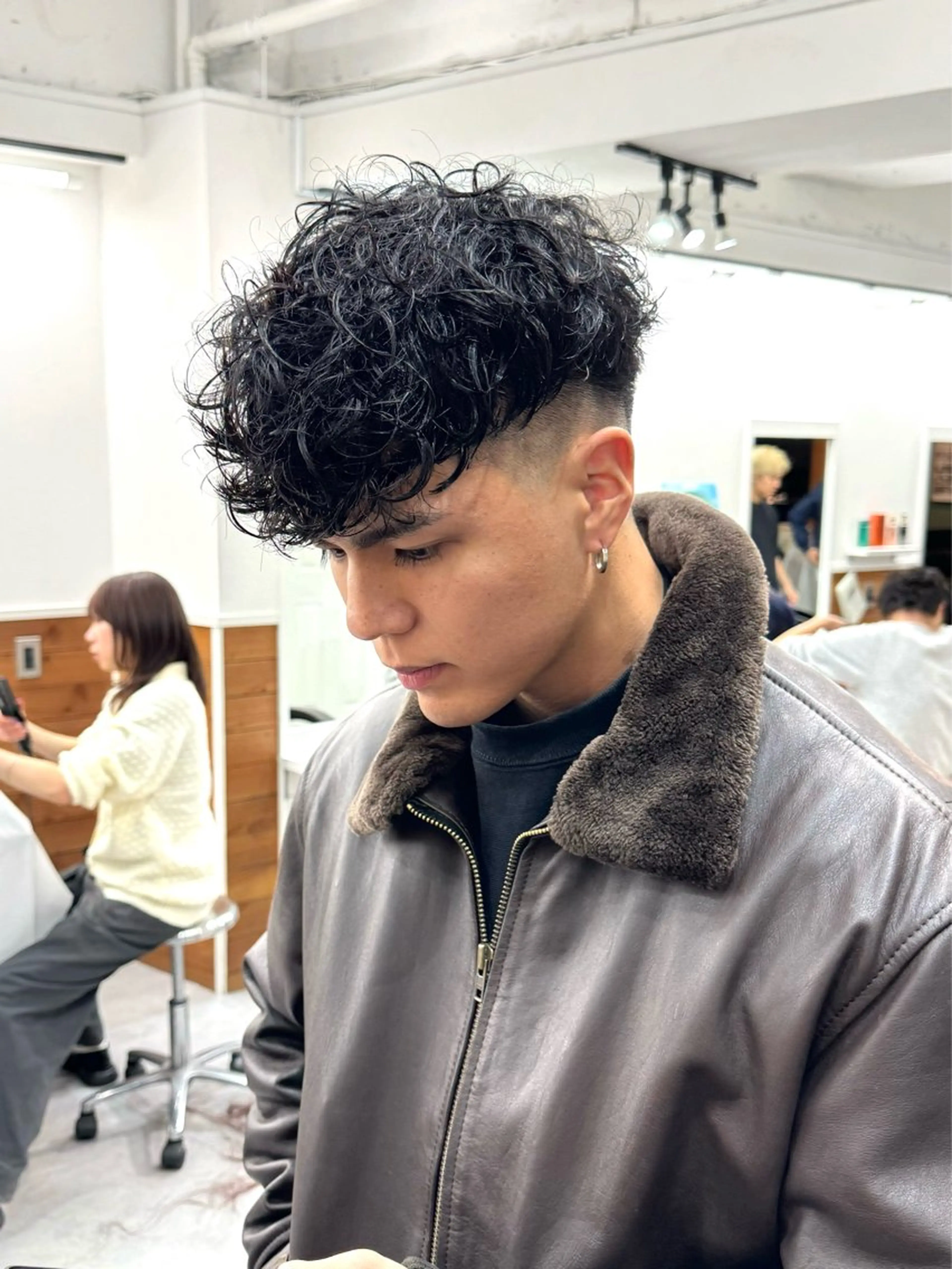 パーマ メンズ メンズパーマ スペインカール カット パーマ シャドウパーマ/ 波巻パーマYu-Kiのヘアスタイル