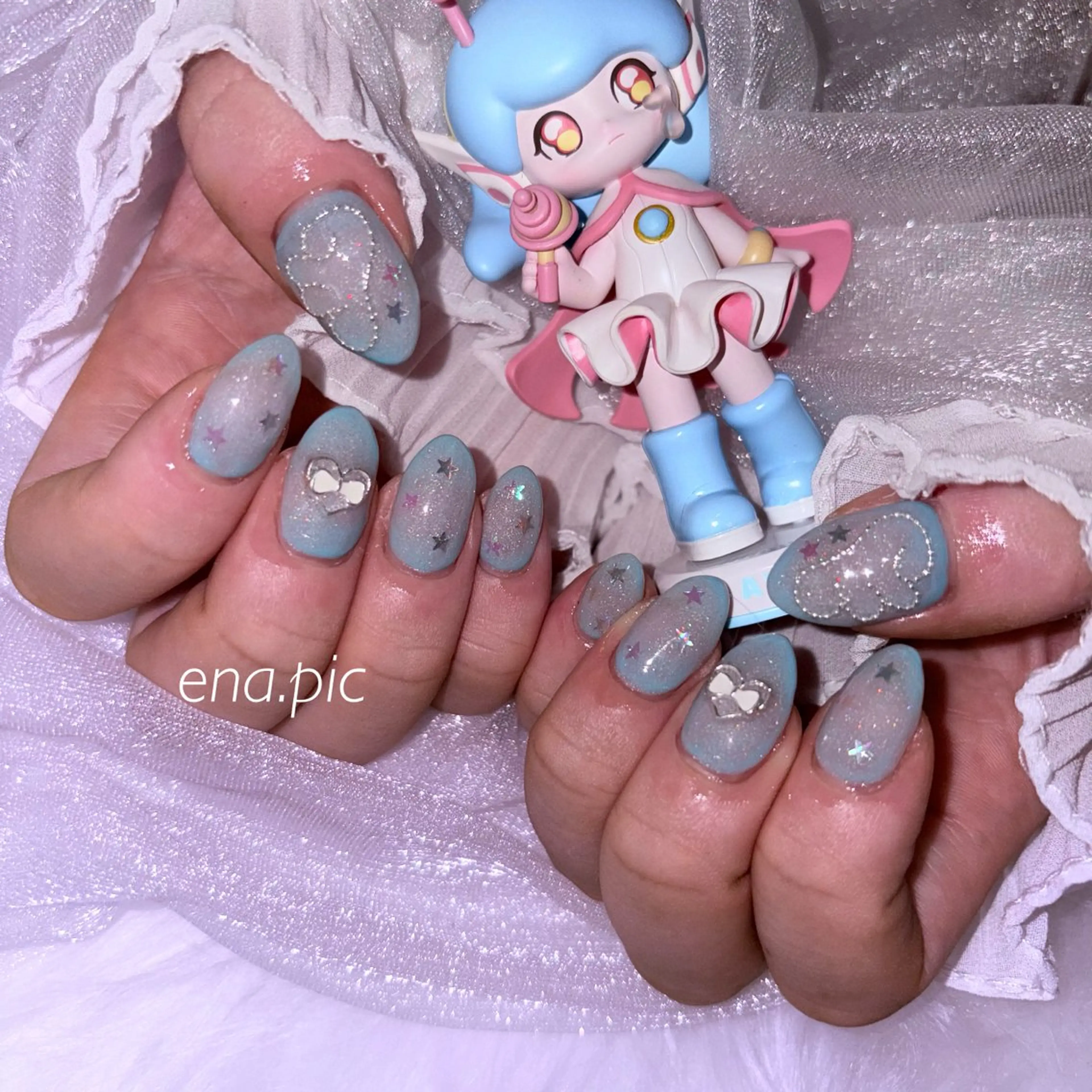 ネイル toyvenail 🖤enaのネイルデザイン