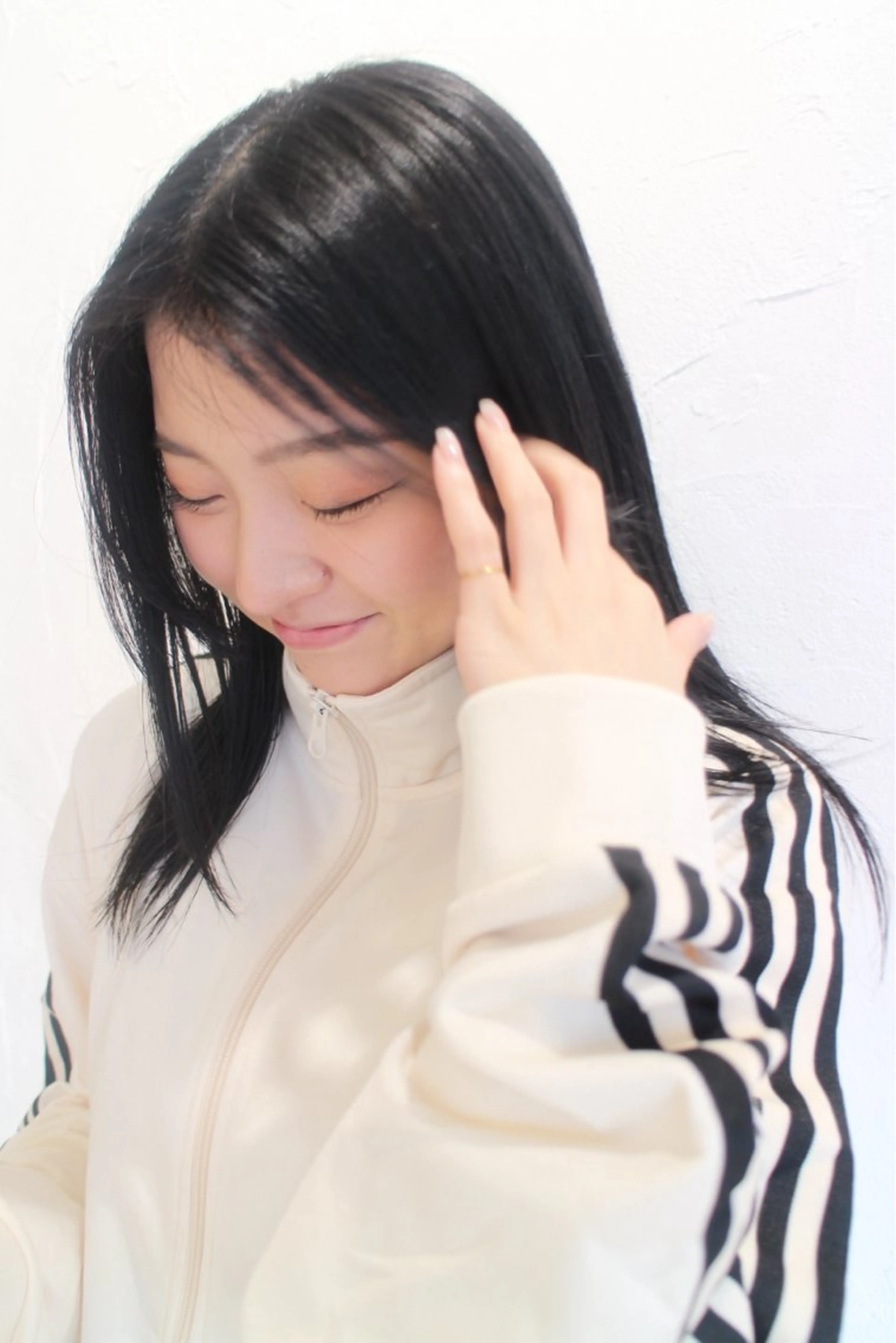 セミロング カラー カーリーパーマ/ 透明ｶﾗｰ/MIKUのヘアスタイル