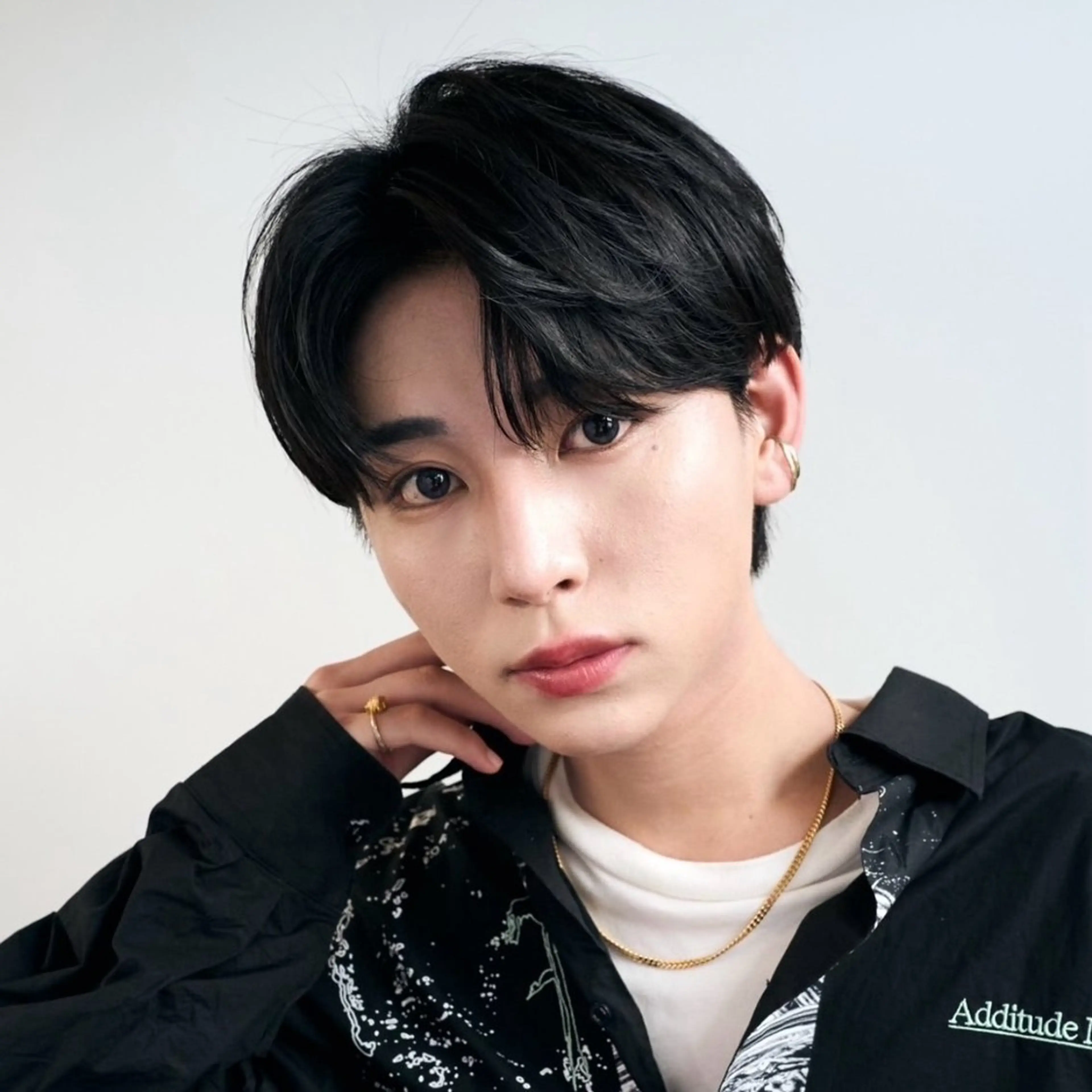 メンズ メンズバレイヤージュ メンズブリーチ ダウンパーマ メンズ韓国風 メンズパーマ 【メンズ特化⚡️】 曲がる矯正/千原涼麻のヘアスタイル