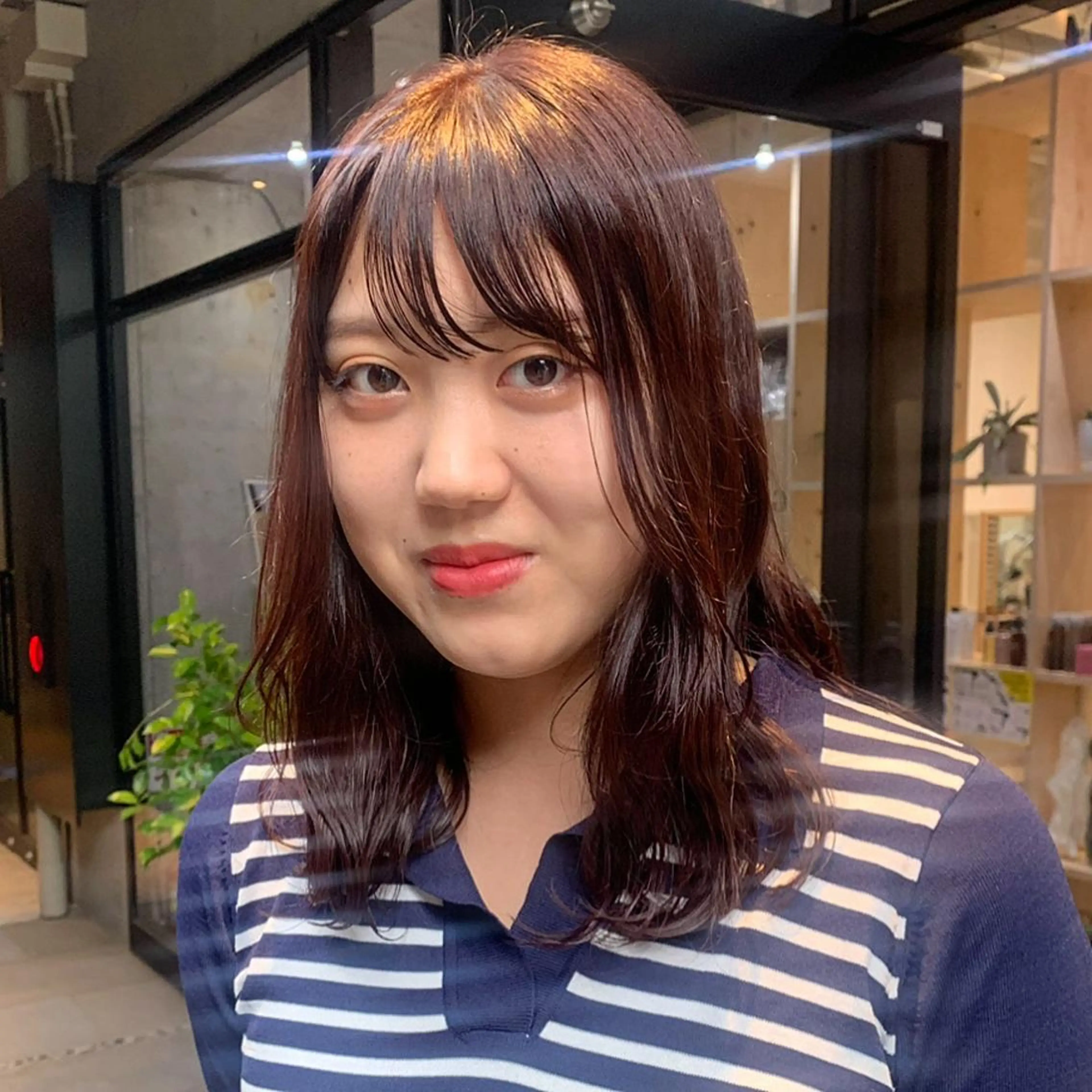 セミロング カラー パーマ ヘアアレンジ セミロングパーマ ピンクカラー レッドカラー ボブ/レイヤー/ニュ アンスパーマ/小夏のヘアスタイル