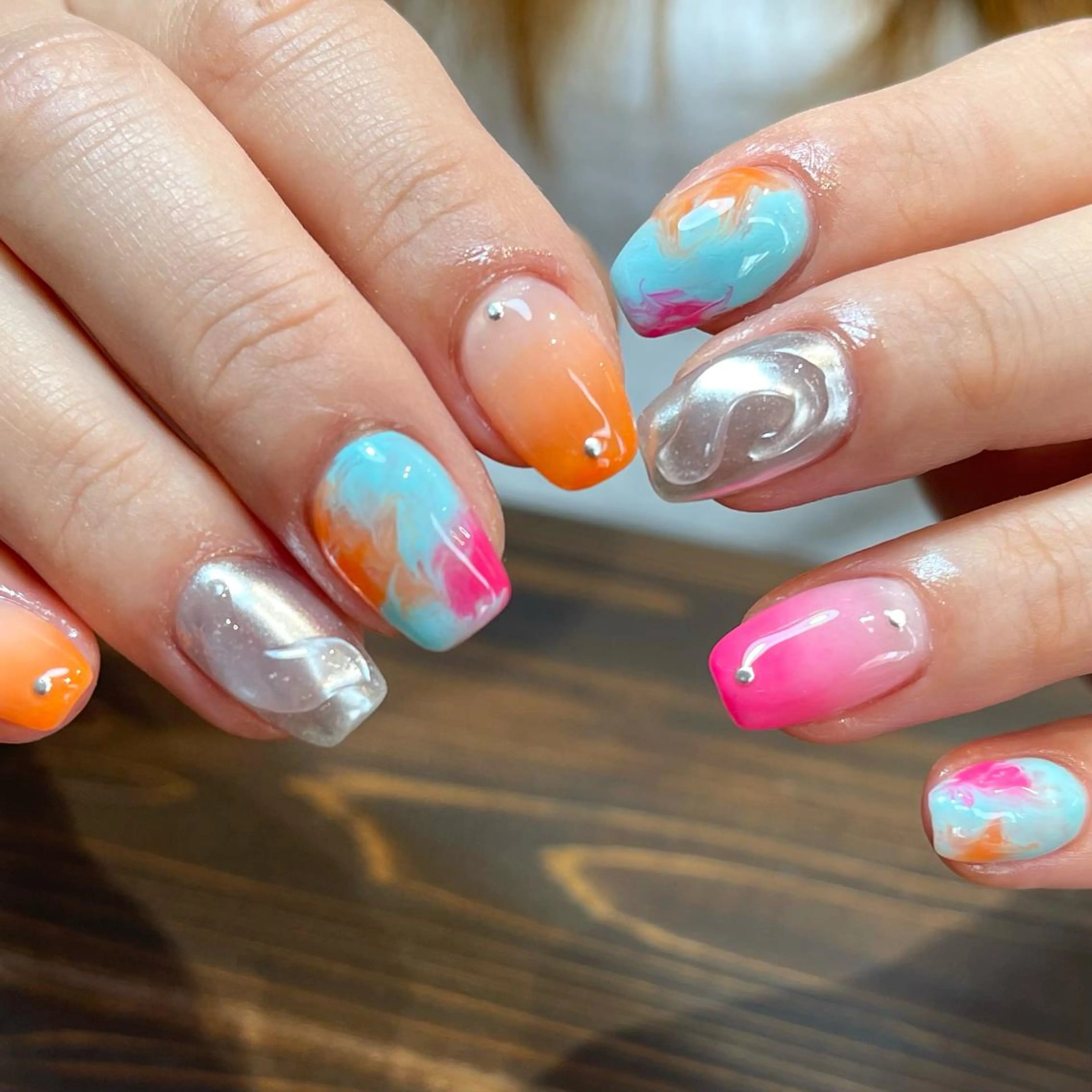 ネイル アートネイル ジェルネイル ニュアンスネイル オフィスネイル シンプルネイル ハンドネイル kinjo yuaのネイルデザイン