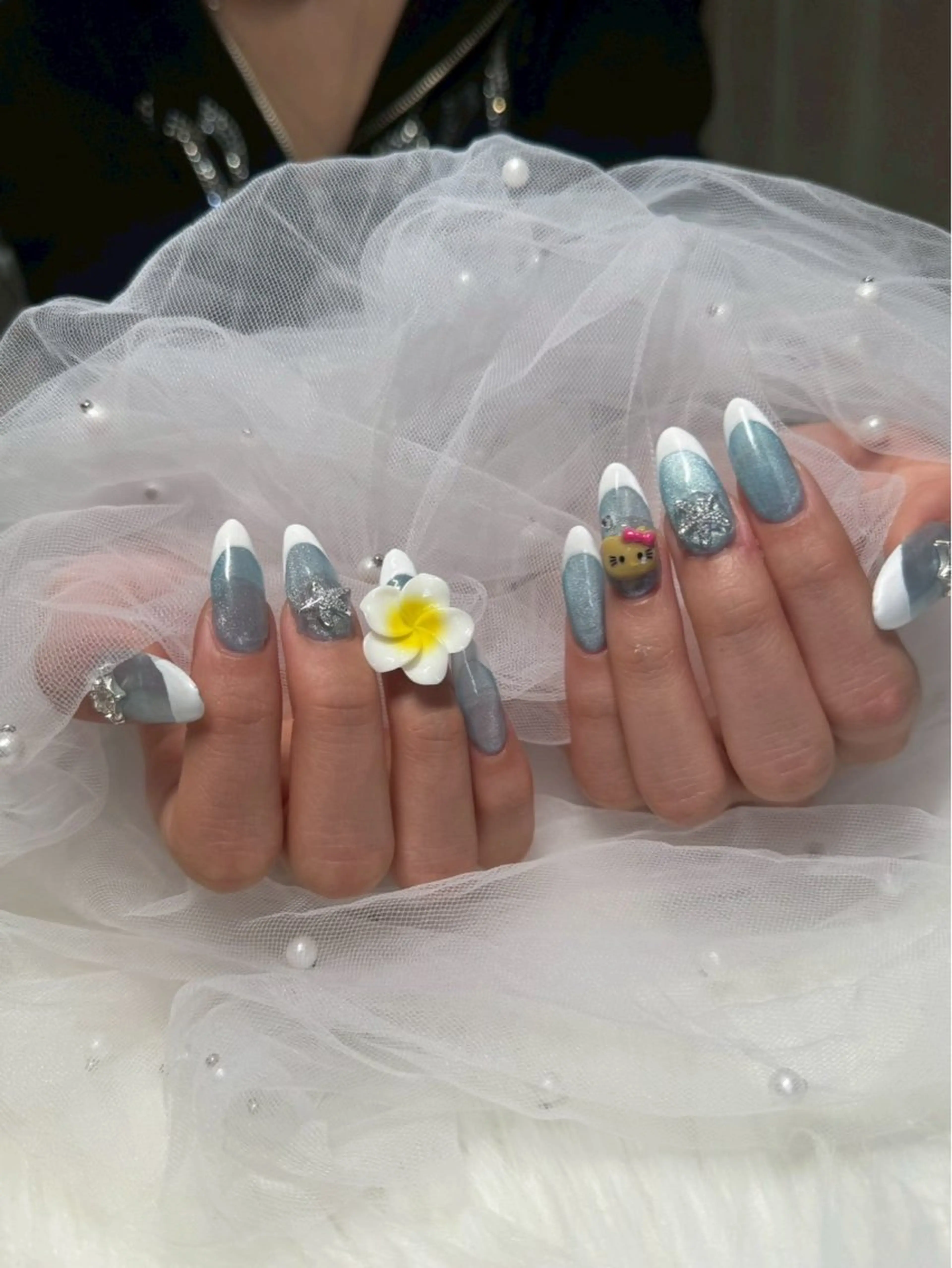 持ち込みデザイン💅1​〜​5本まで(オフあり）の写真