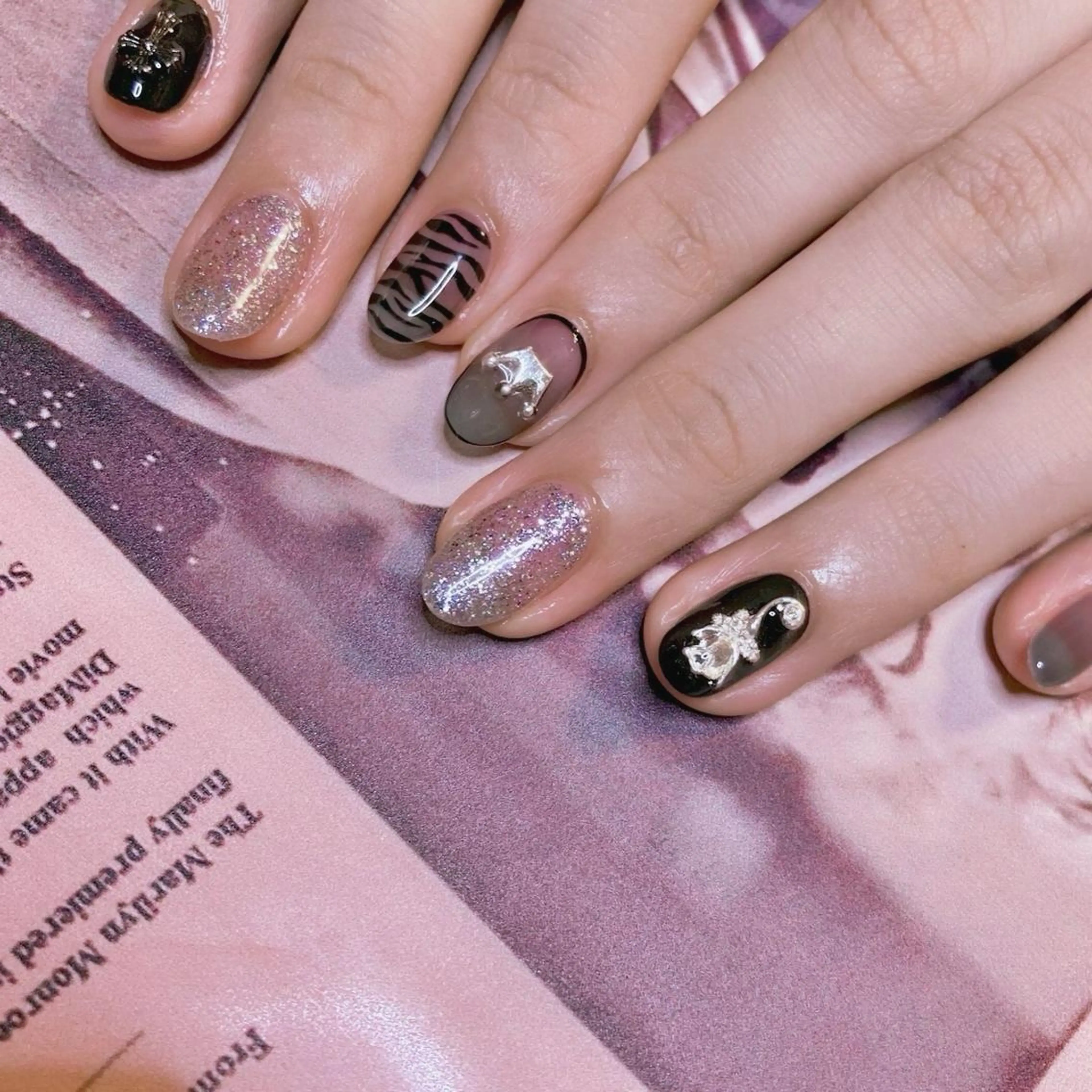 ネイル ハンドネイル NOI ROUGEのネイルデザイン