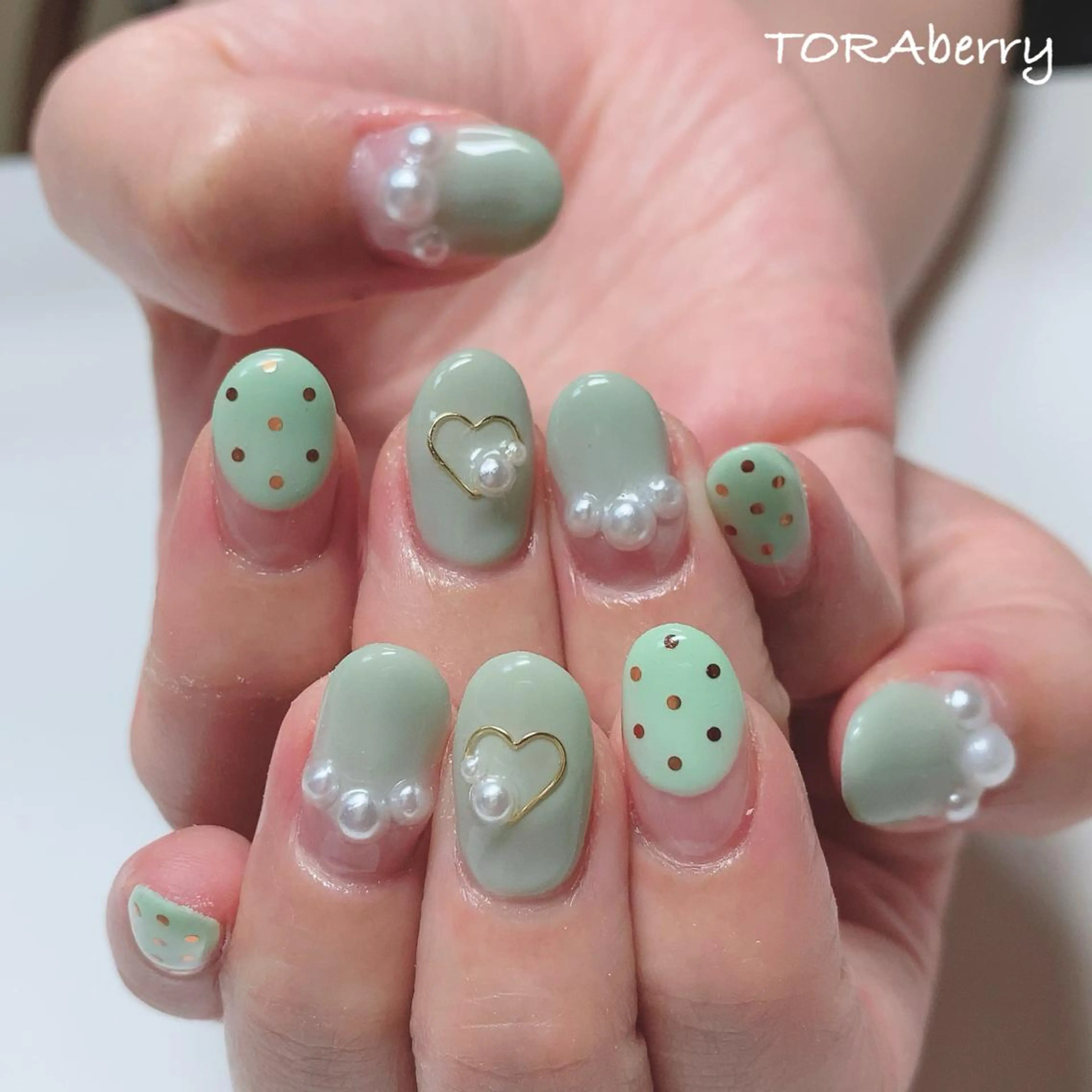 ネイル ネイリスト なつみのネイルデザイン