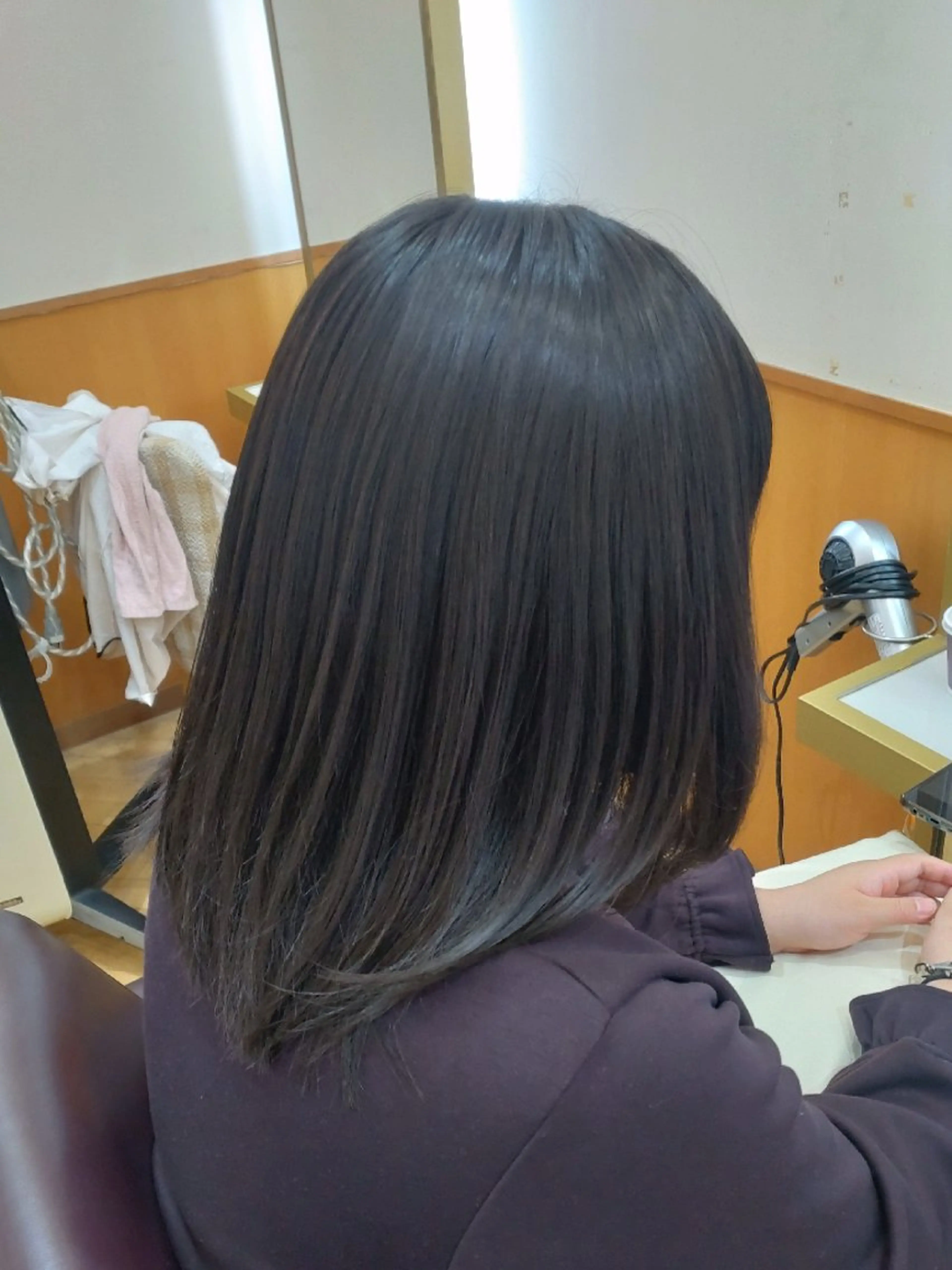 ミディアム 仮屋 敬介のヘアスタイル