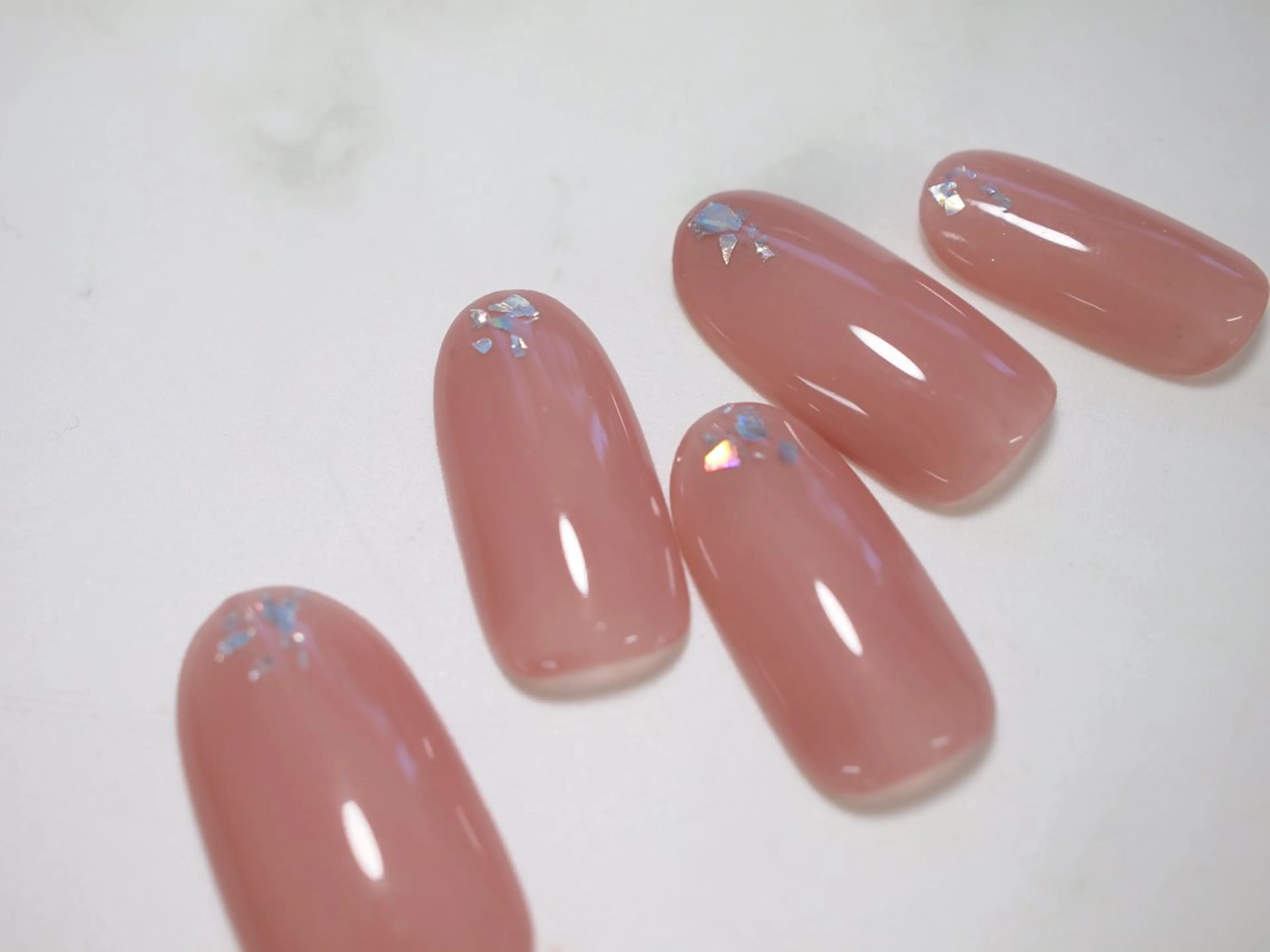 ネイル ジェルネイル ワンカラーネイル ソアネイル スタッフのネイルデザイン