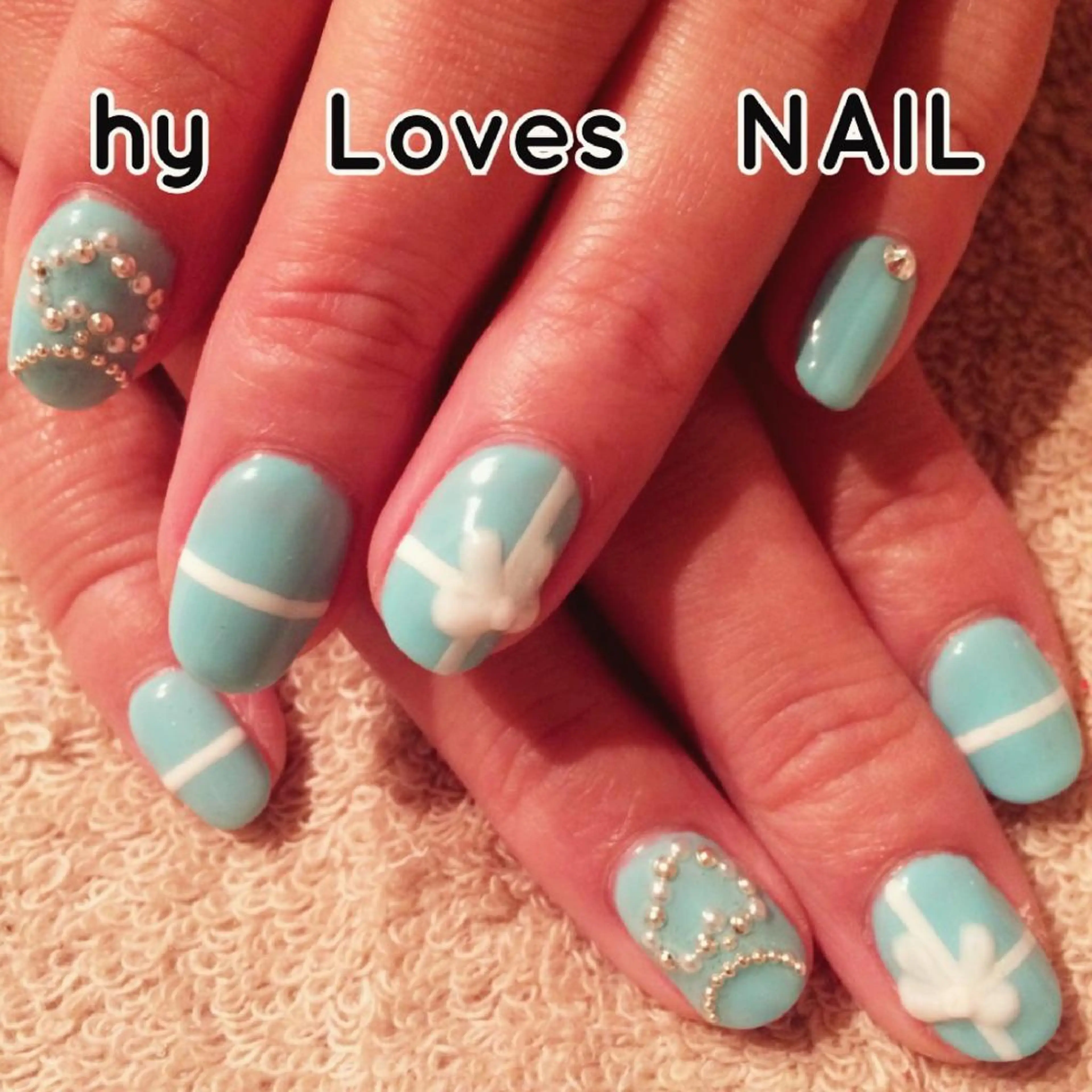 ネイル ジェルネイル ハート リボン ショートネイル ストーンネイル ハンドネイル よしだ ひろきのネイルデザイン