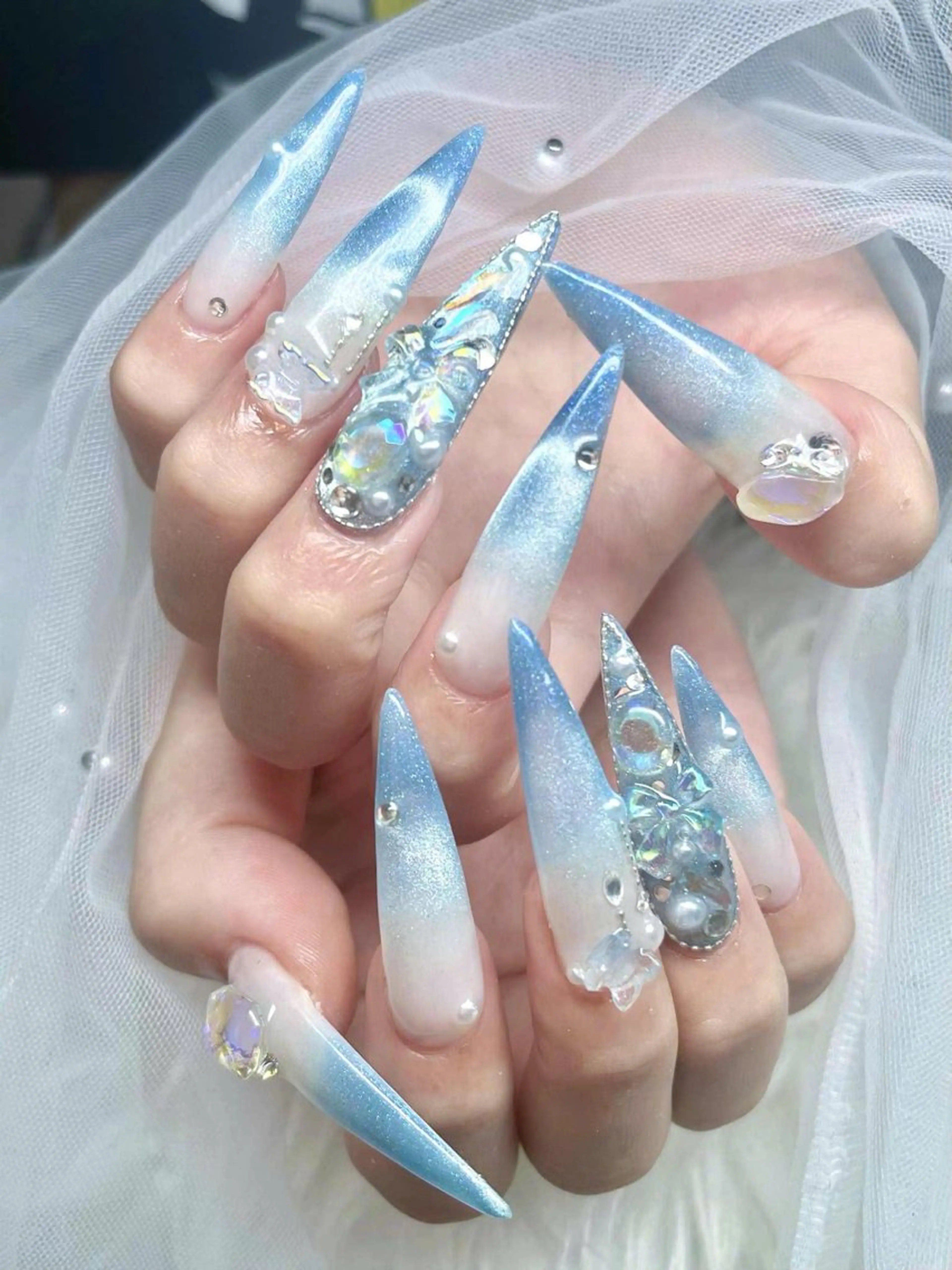 ネイル フレンチネイル ジェルネイル ガラスフレンチ ハロウィン ハート ハンドネイル H.baby Nail Salonのネイルデザイン