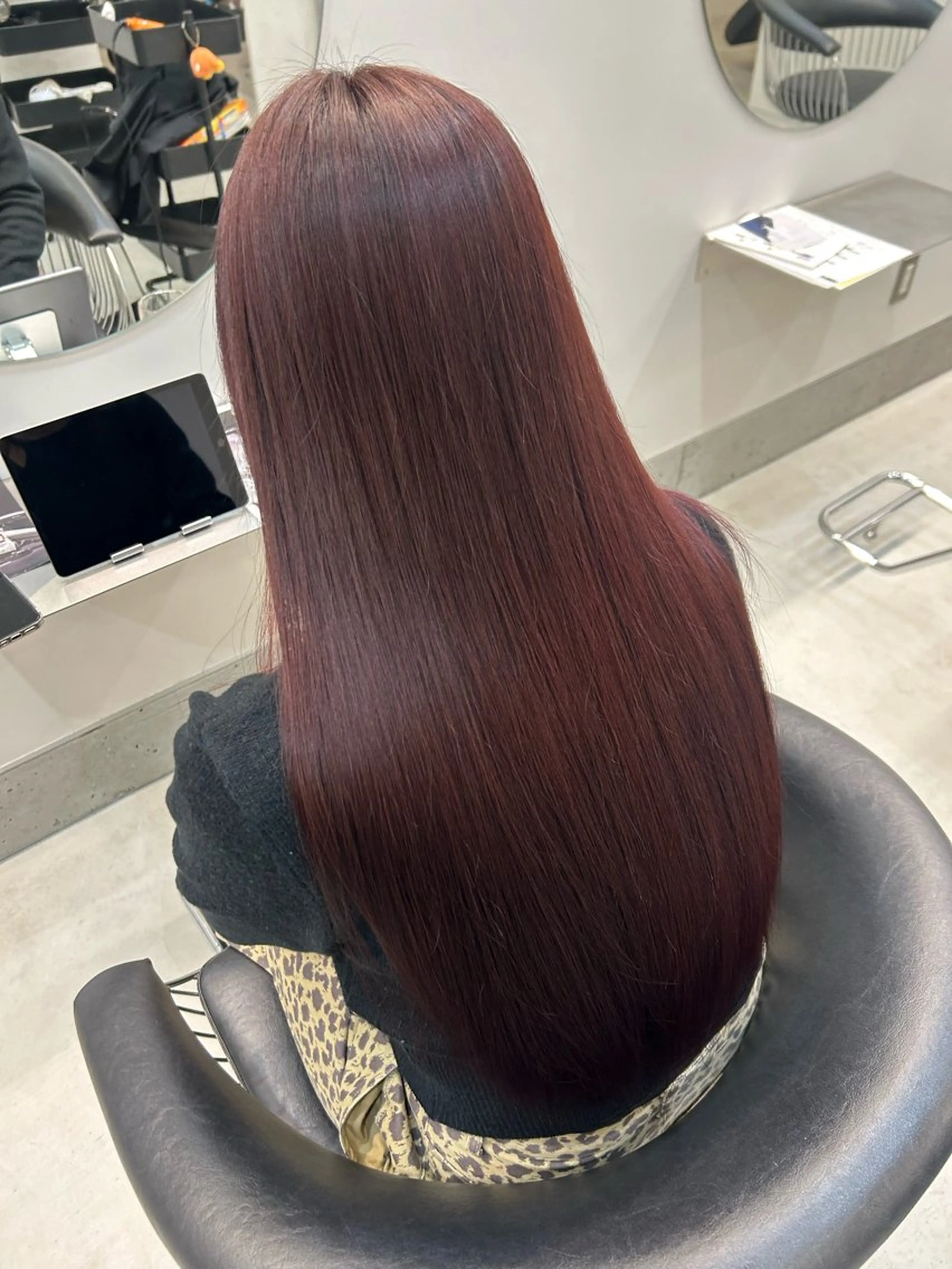 ロング カラー ブラウンカラー レッドカラー レッドブラウン ヘアカラー トリートメント En/ ひなたのヘアスタイル