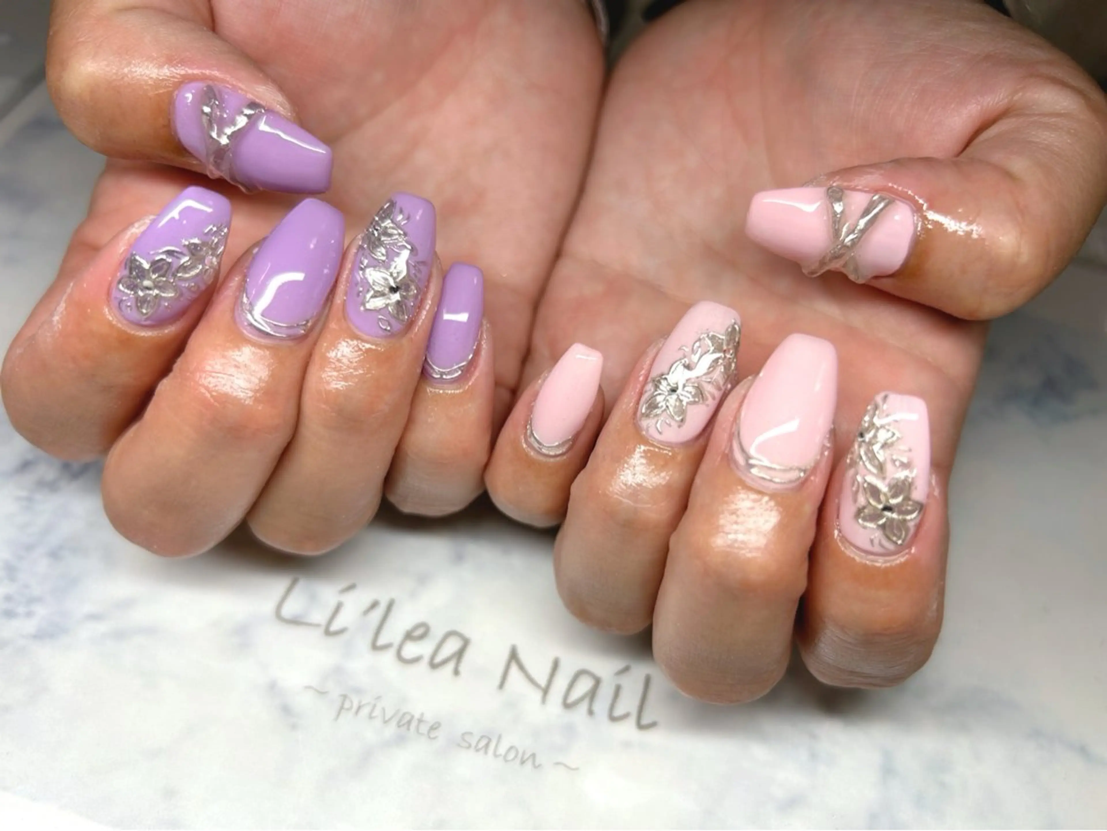 ネイル ハンドネイル Li'leaNail AINAのネイルデザイン