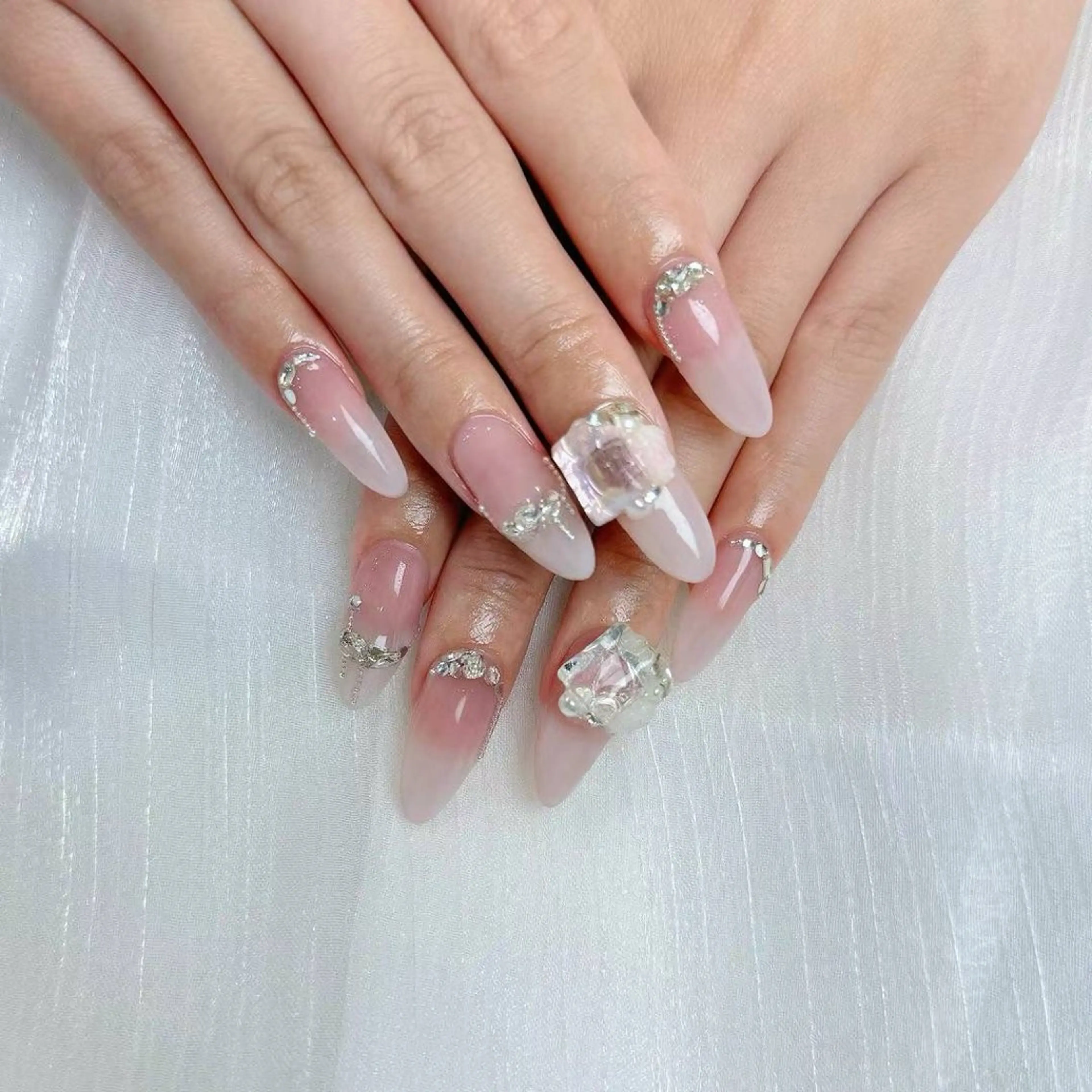 ネイル アートネイル フラワーネイル フットネイル ジェルネイル マグネットネイル Babarla Nailのネイルデザイン