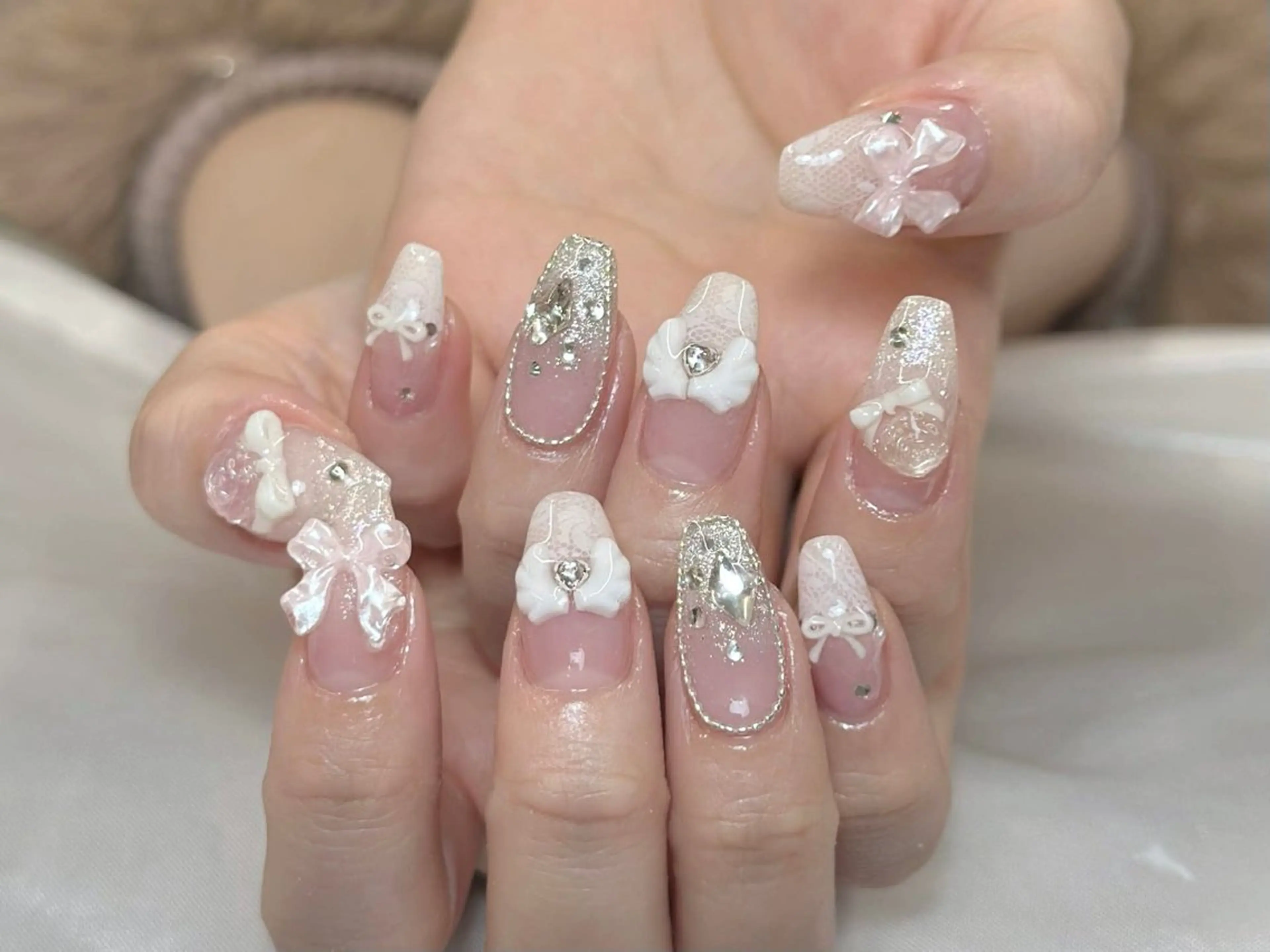 ネイル チークネイル フレンチネイル グラデーション マグネットネイル ミラーネイル ハンドネイル VP nail 新大久保所属・sorako nailのネイルデザイン