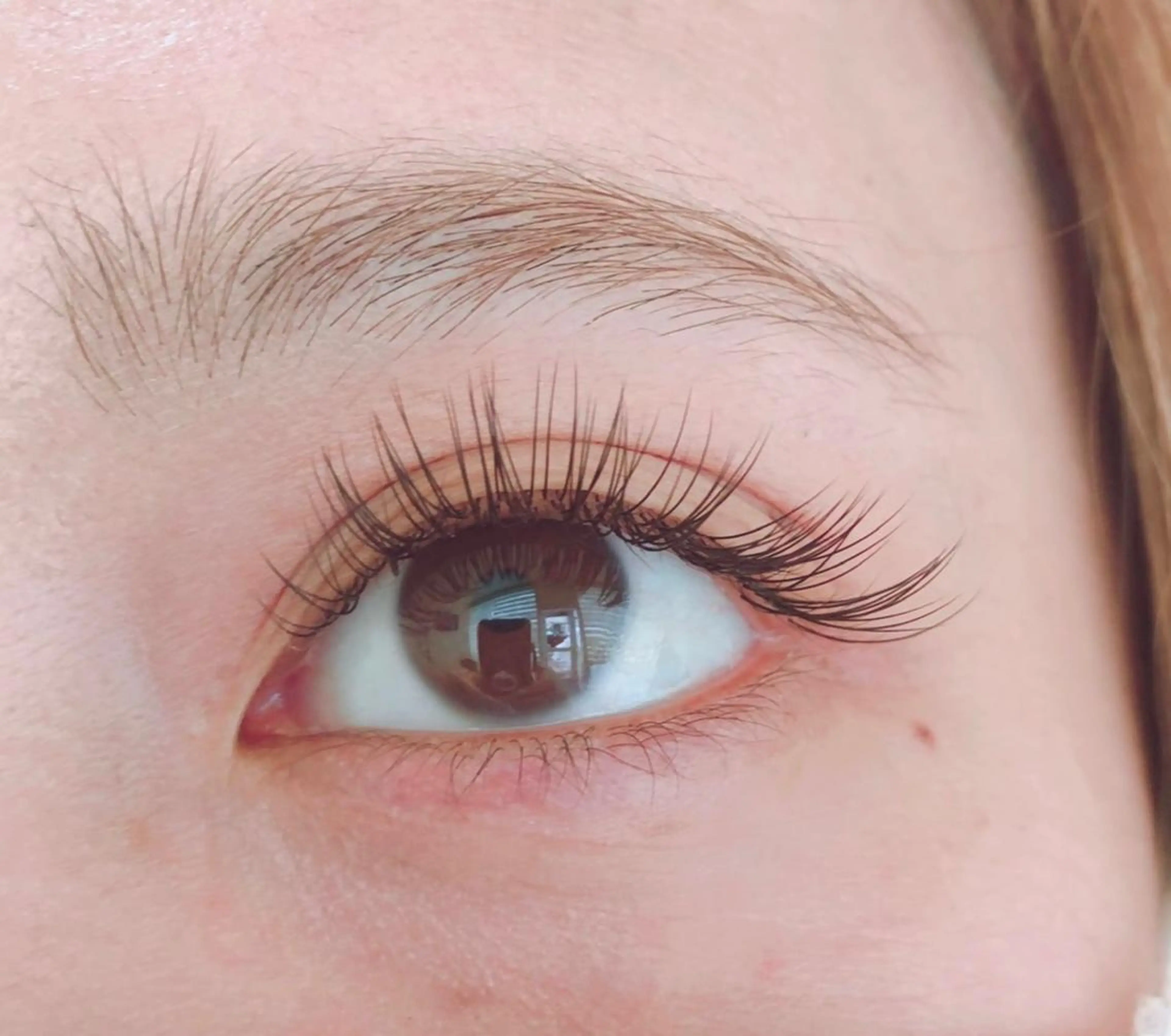 マツエク・マツパ Jカール セーブル Oshima Shizukaの眉毛・アイブロウイメージ