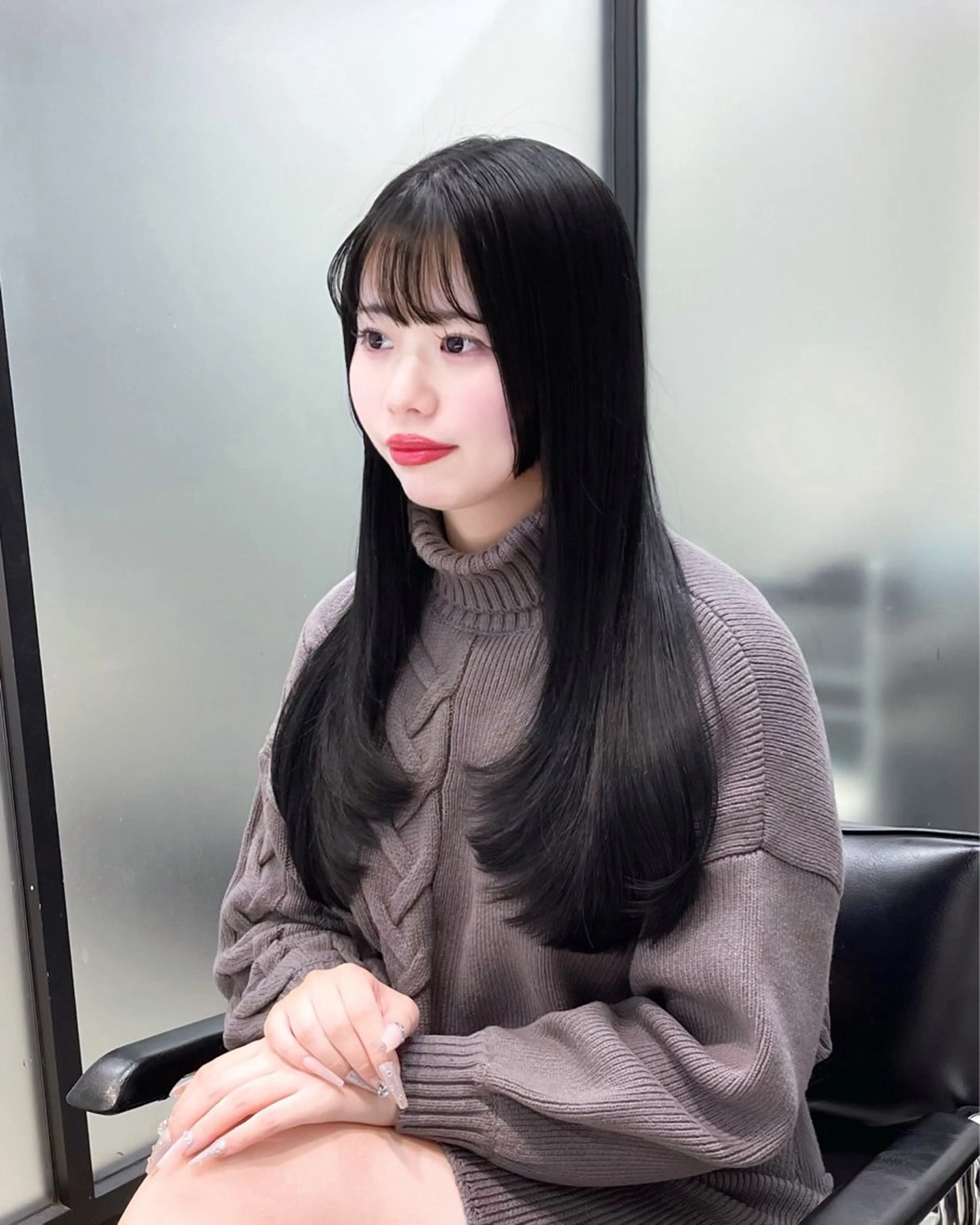 ヘアアレンジ カット ヘアカラー トリートメント 韓国レイヤーカット 髪質改善▫️水野有真のヘアスタイル