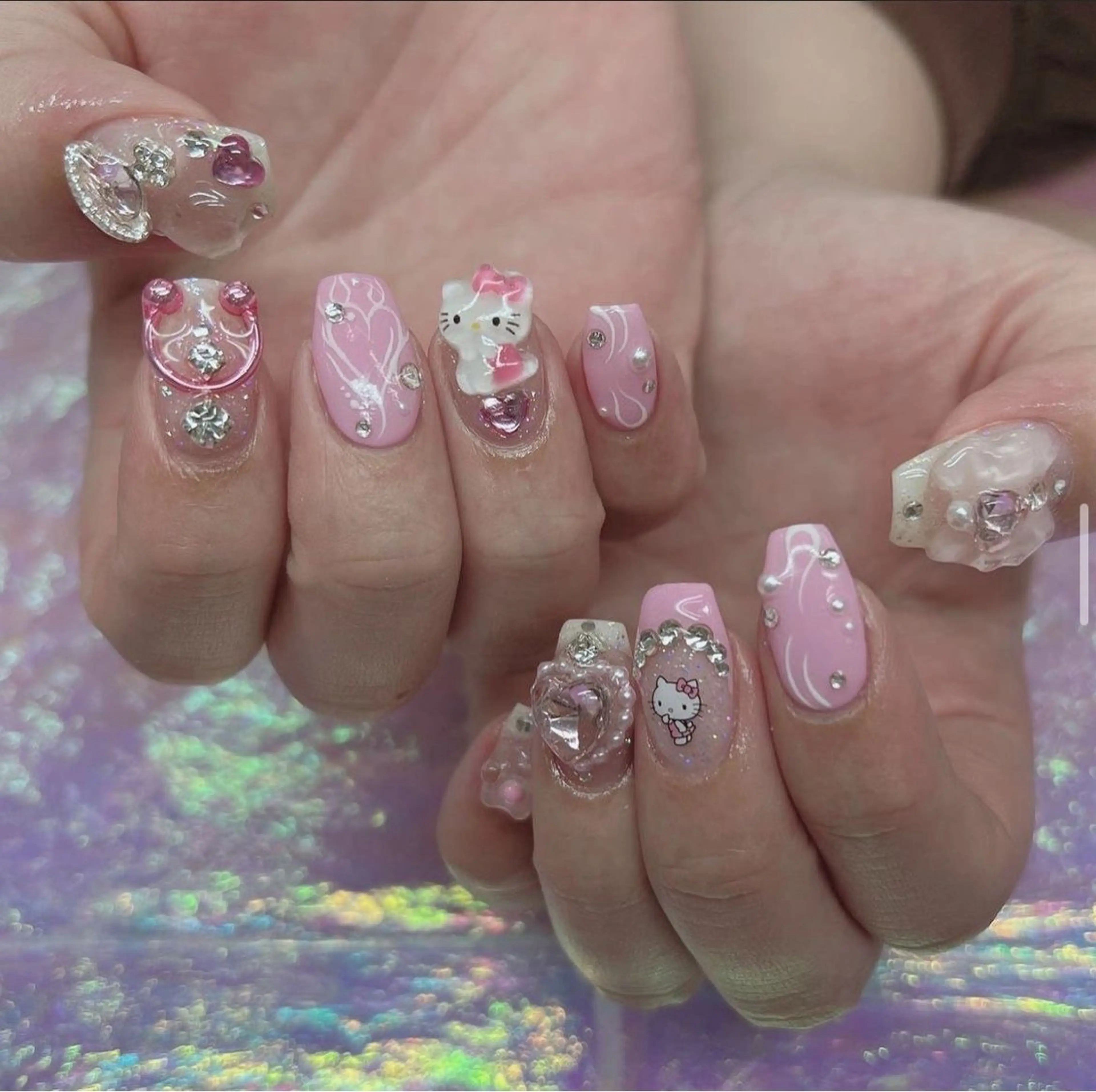 ネイル マグネットネイル ピンク ネイルチップ 冬ネイル ハンドネイル Lee Nailsのネイルデザイン