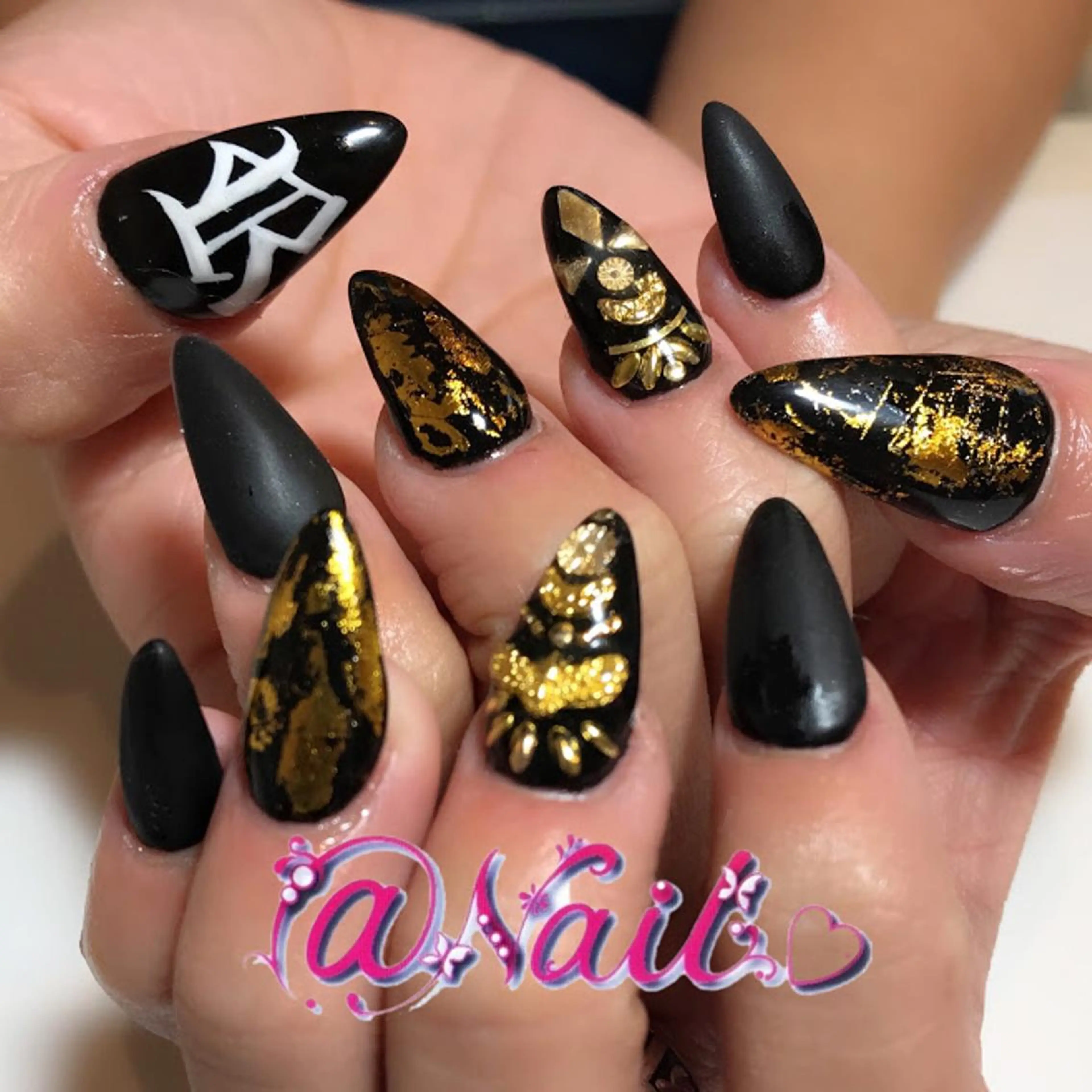 ネイル 小尾 栞のネイルデザイン