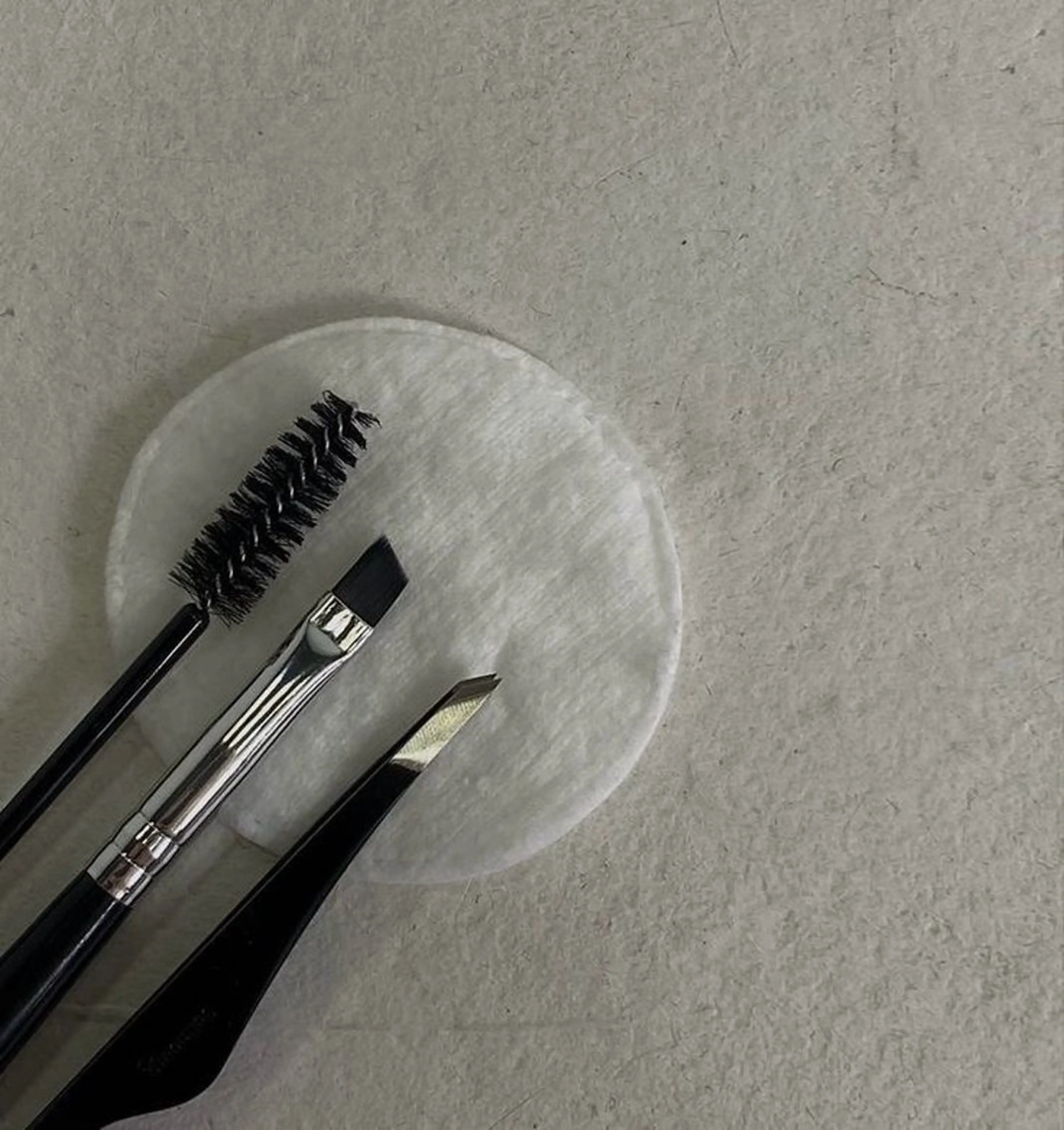 アイブロウ ワックス脱毛 nicoot lash 山本のマツエク・マツパデザイン