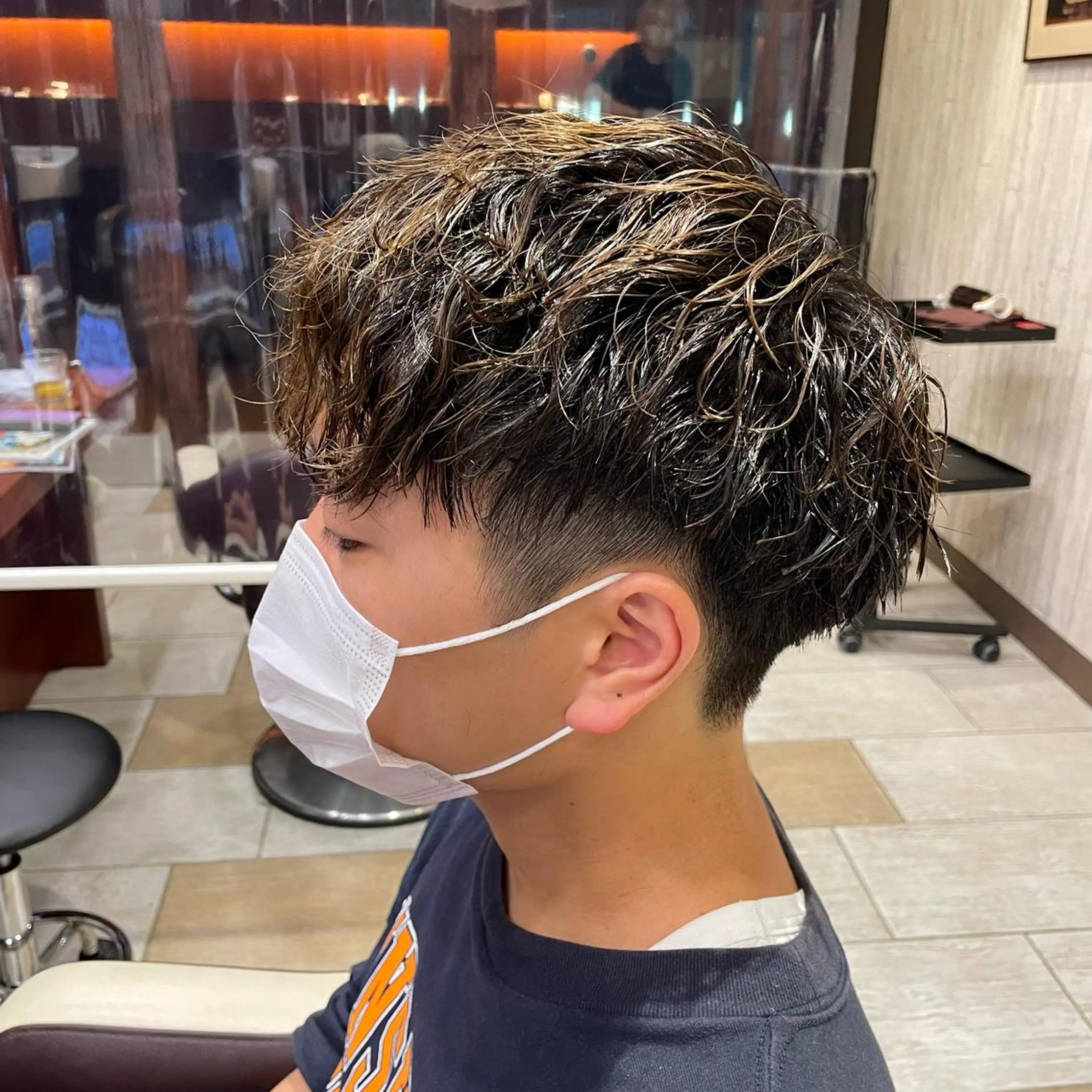 ショート パーマ メンズ メンズブリーチ マッシュ メンズパーマ ツイスパ/メンズ特化 🦋𝑺𝑶𝑵𝑬のヘアスタイル