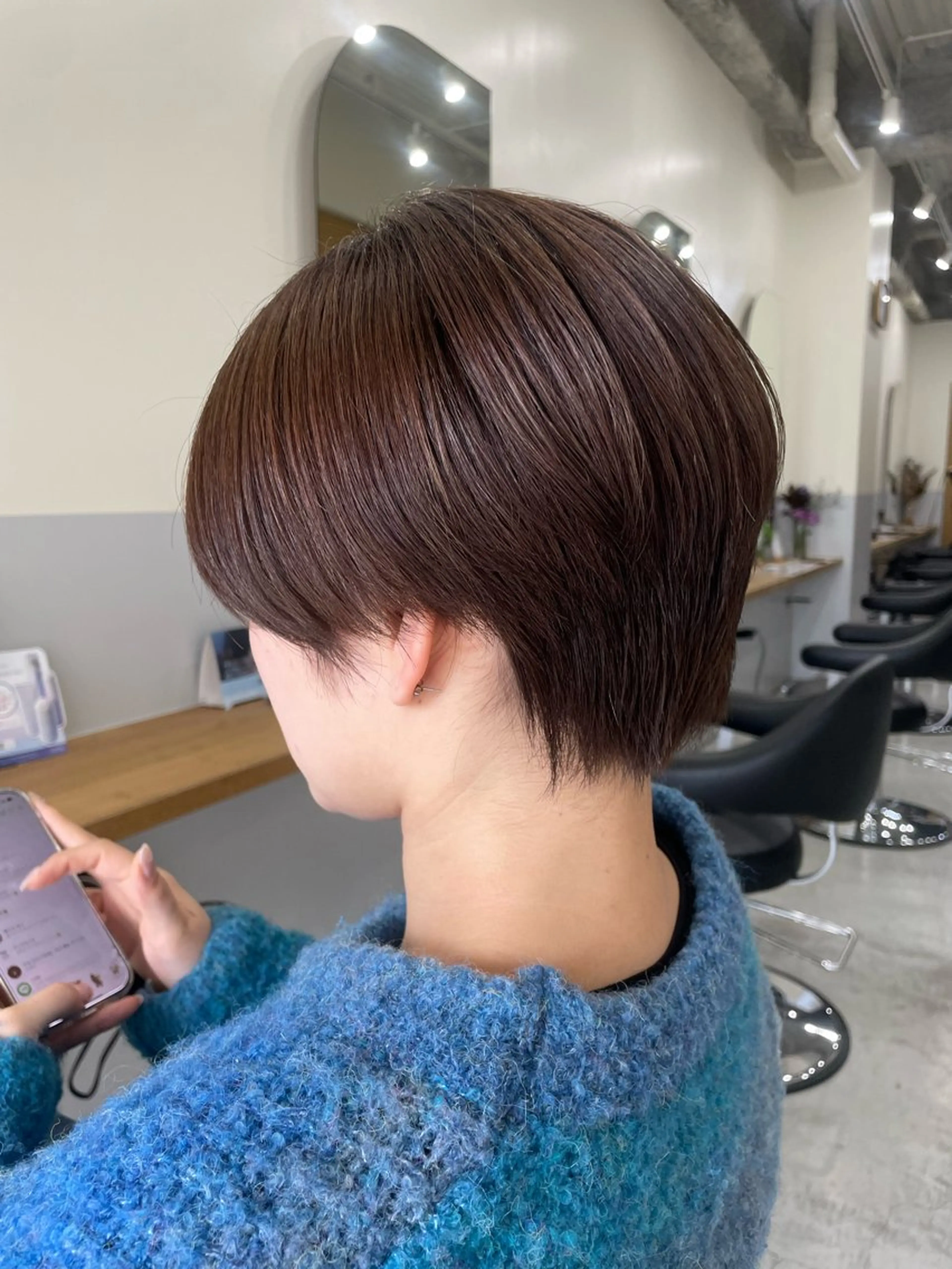 ショート ノエ/ インナーカラー/高岳のヘアスタイル