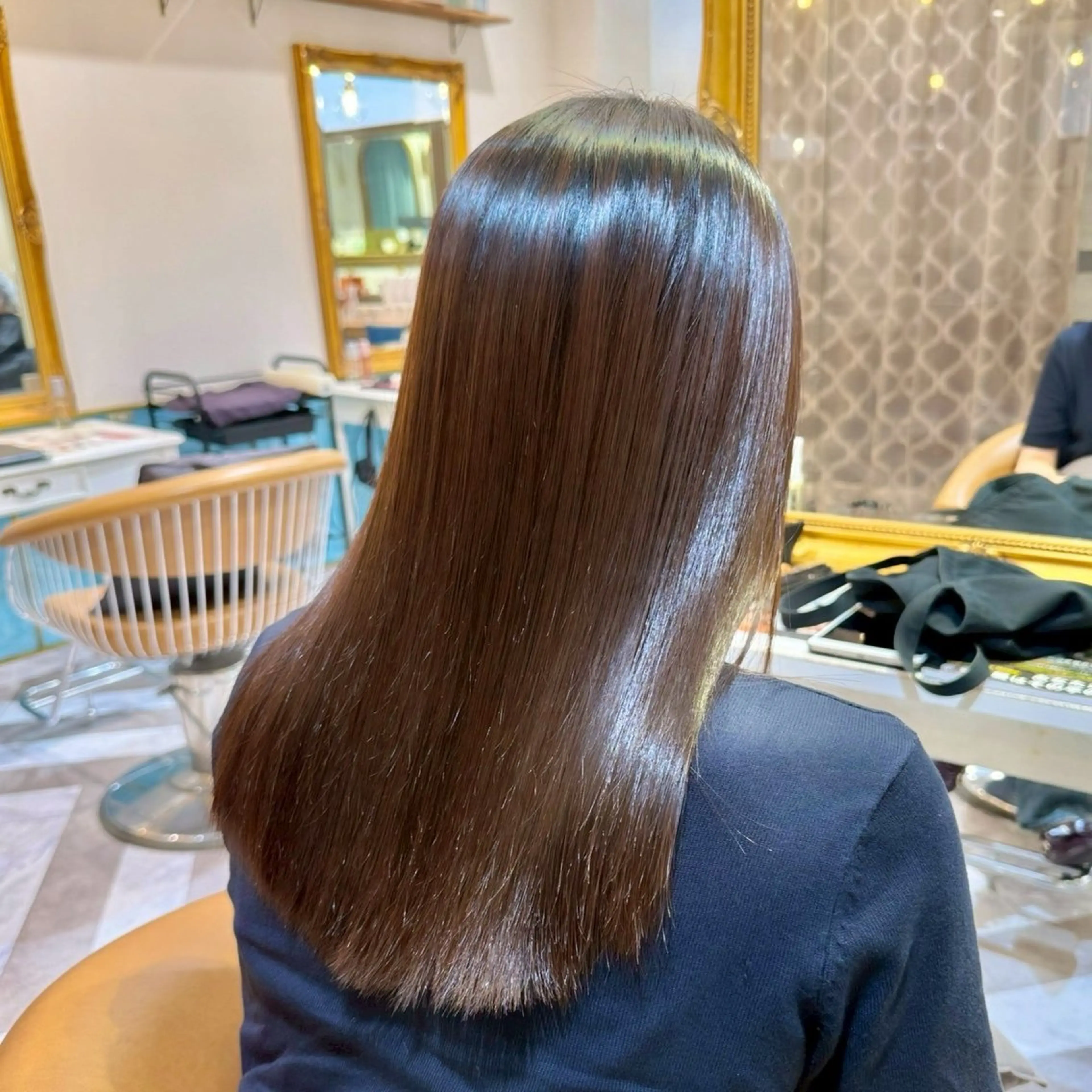 ロング 縮毛矯正 佐藤 優成のヘアスタイル