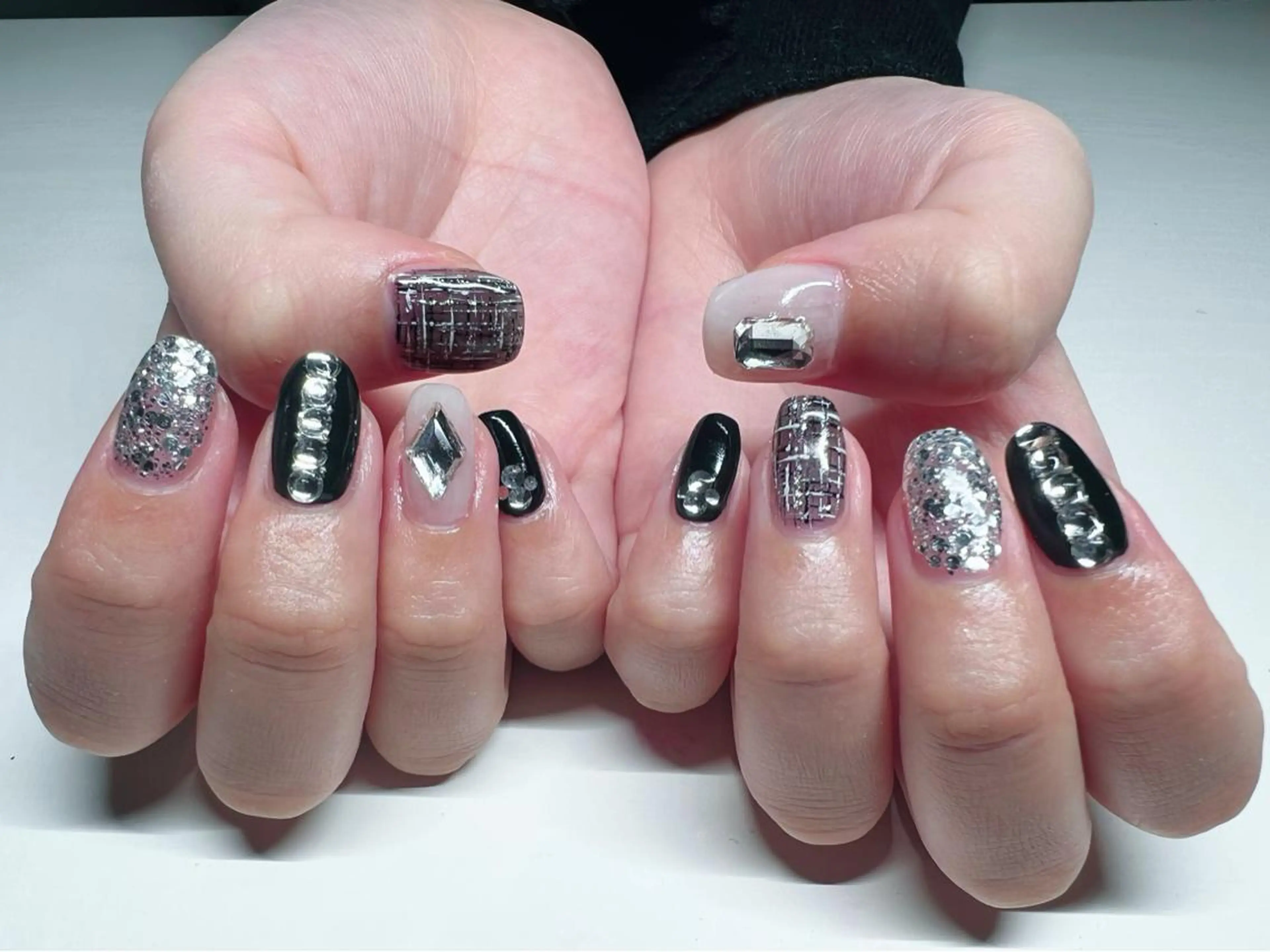 ネイル IRAS所属・IRAS..nail ＥＲＩＫＡのネイルデザイン