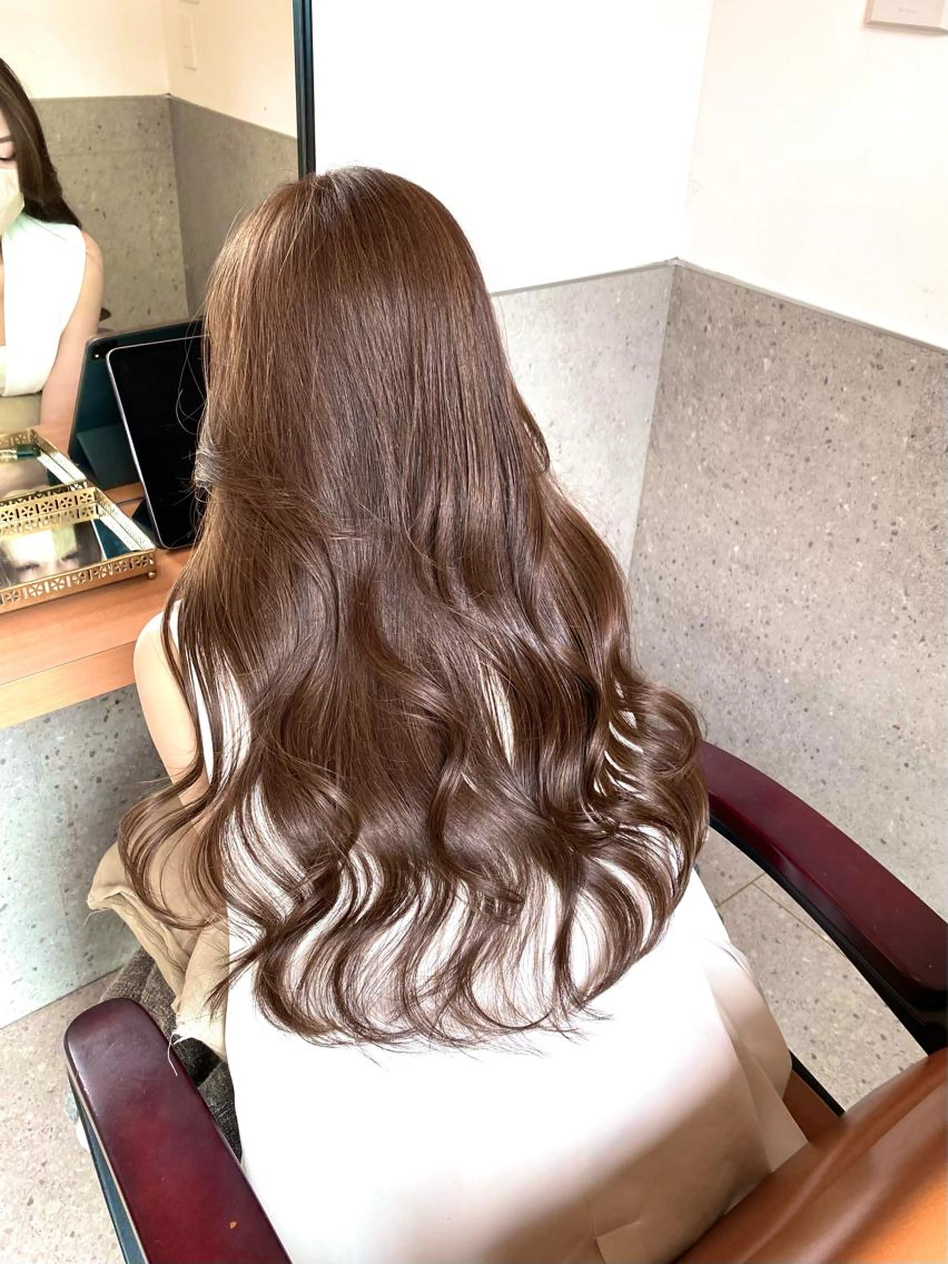 超補修極上TREATMENT 4STEPのこだわりトリートメント(柔らかくしなやかな質感に整えます)の写真