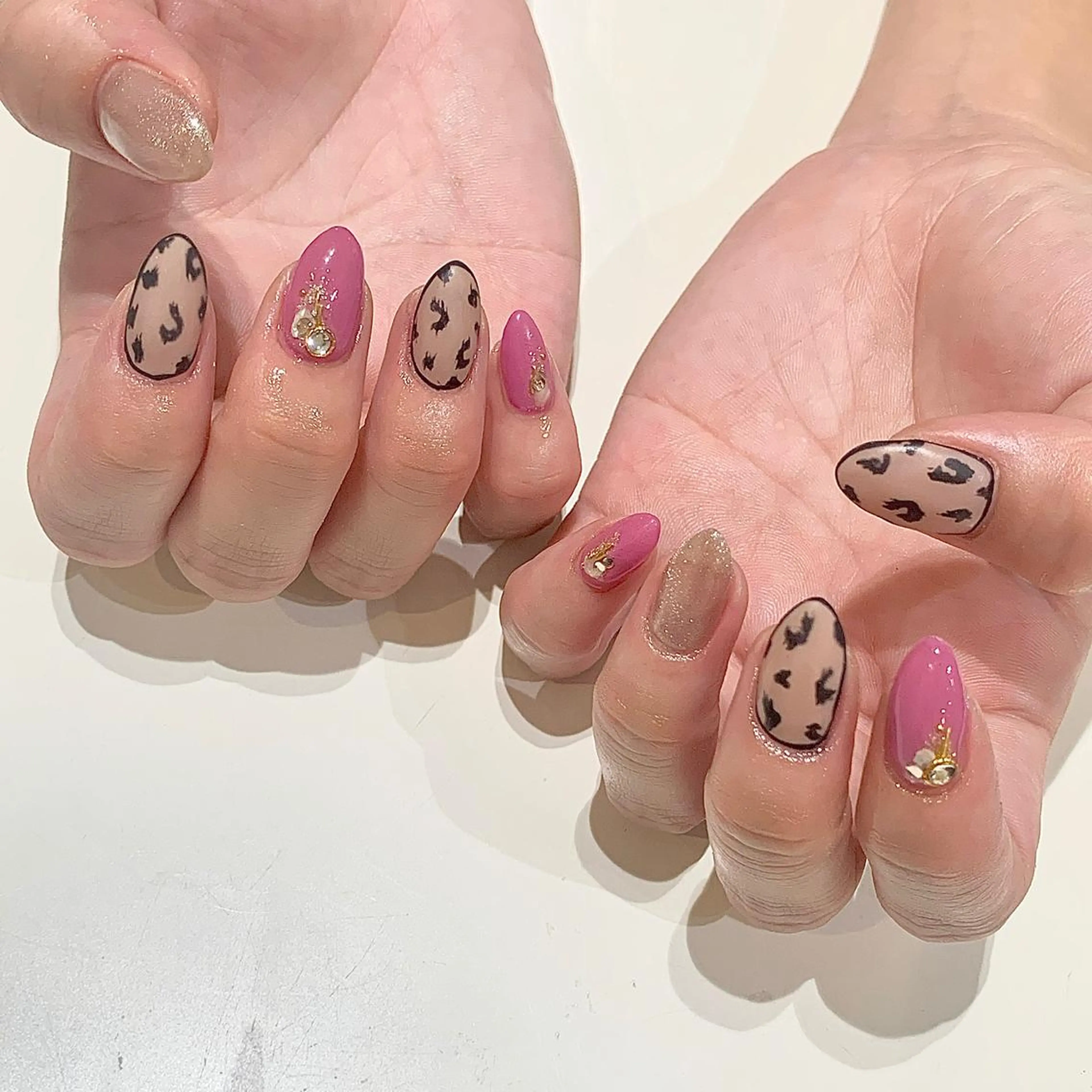 ネイル Sato. Mのネイルデザイン