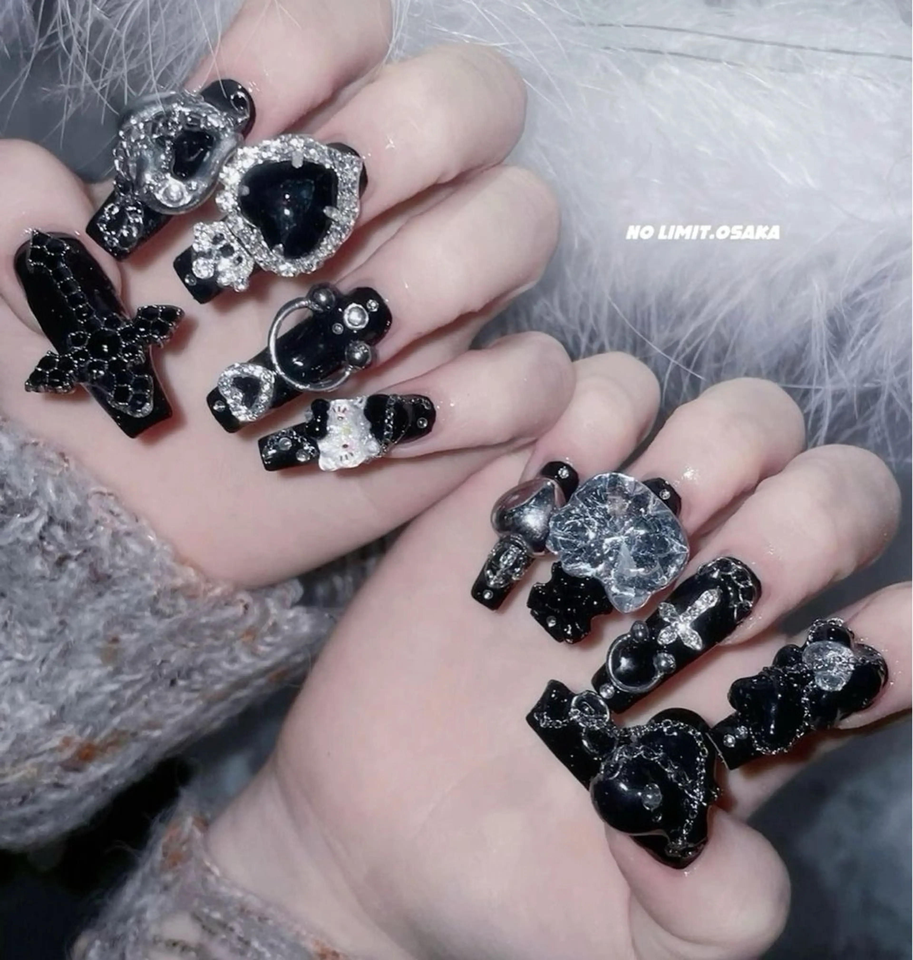 ネイル マグネットネイル ピンク ネイルチップ 冬ネイル Lee Nailsのネイルデザイン
