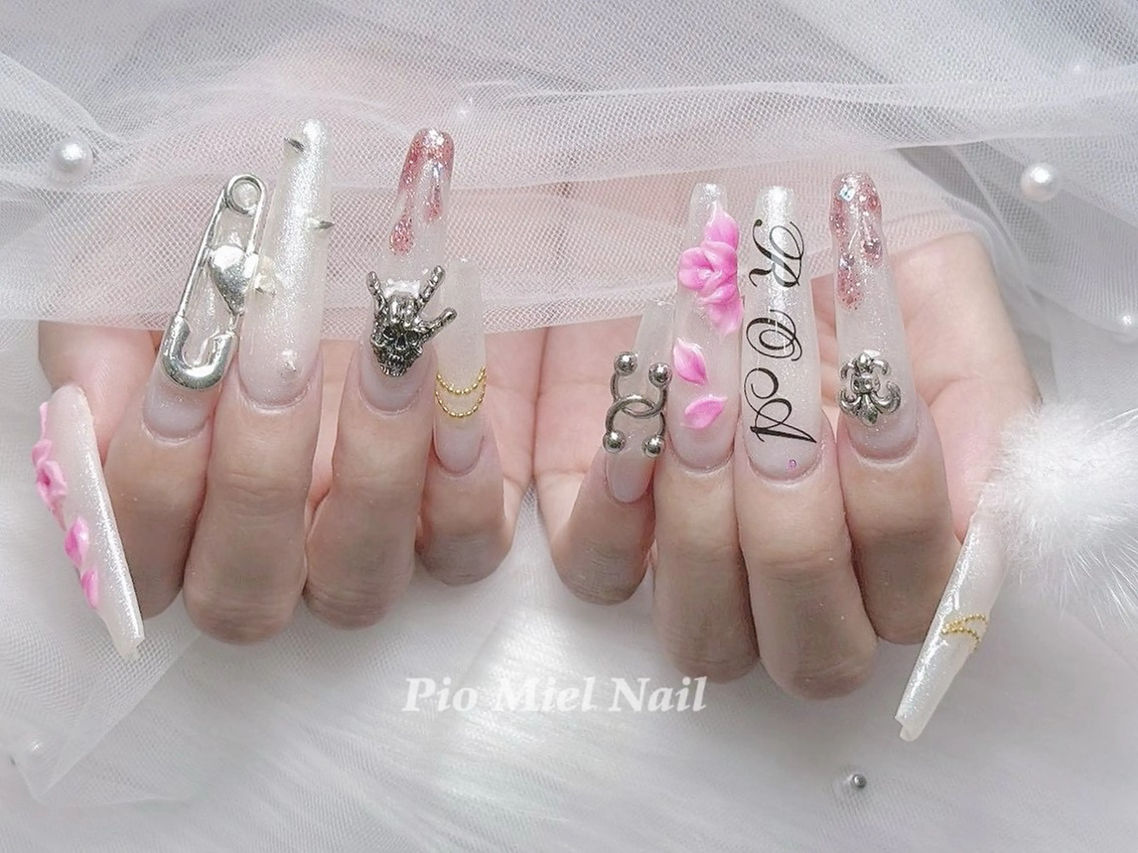 ネイル Pio Mielのネイルデザイン