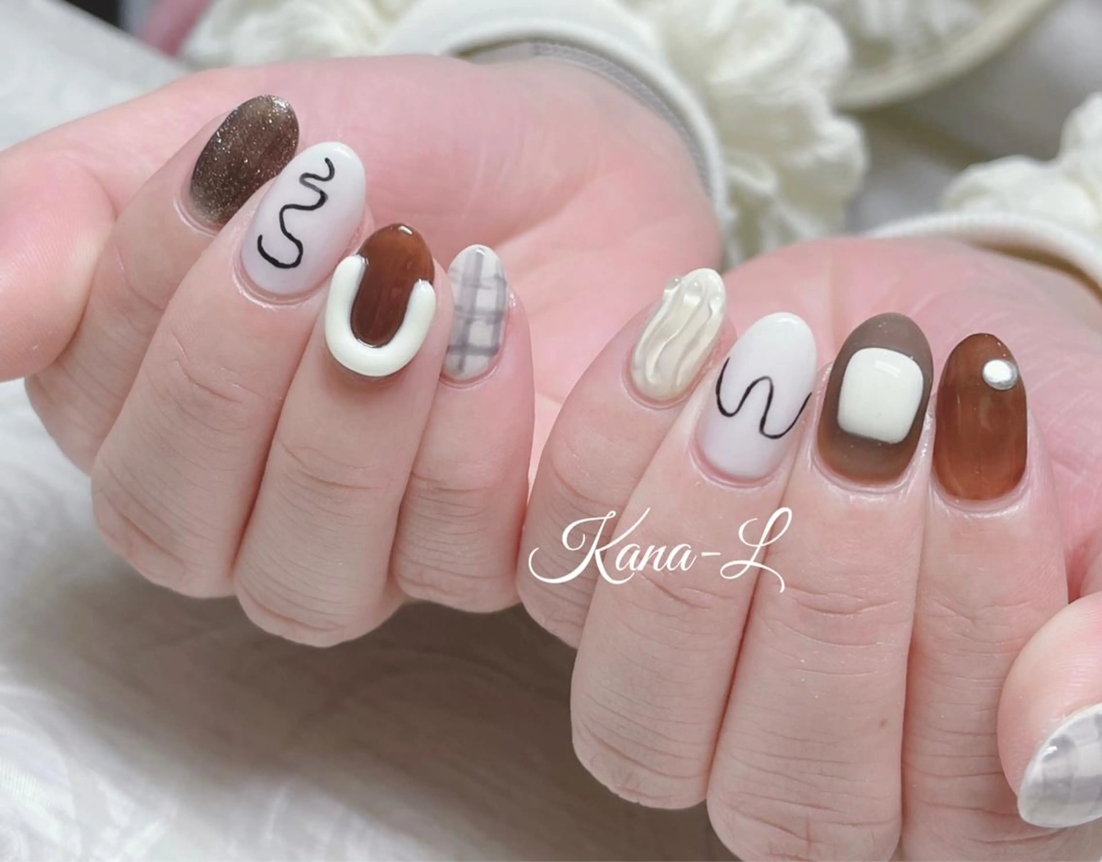 カラー ネイル ニュアンスネイル ぷっくりネイル 芦辺 香奈のネイルデザイン