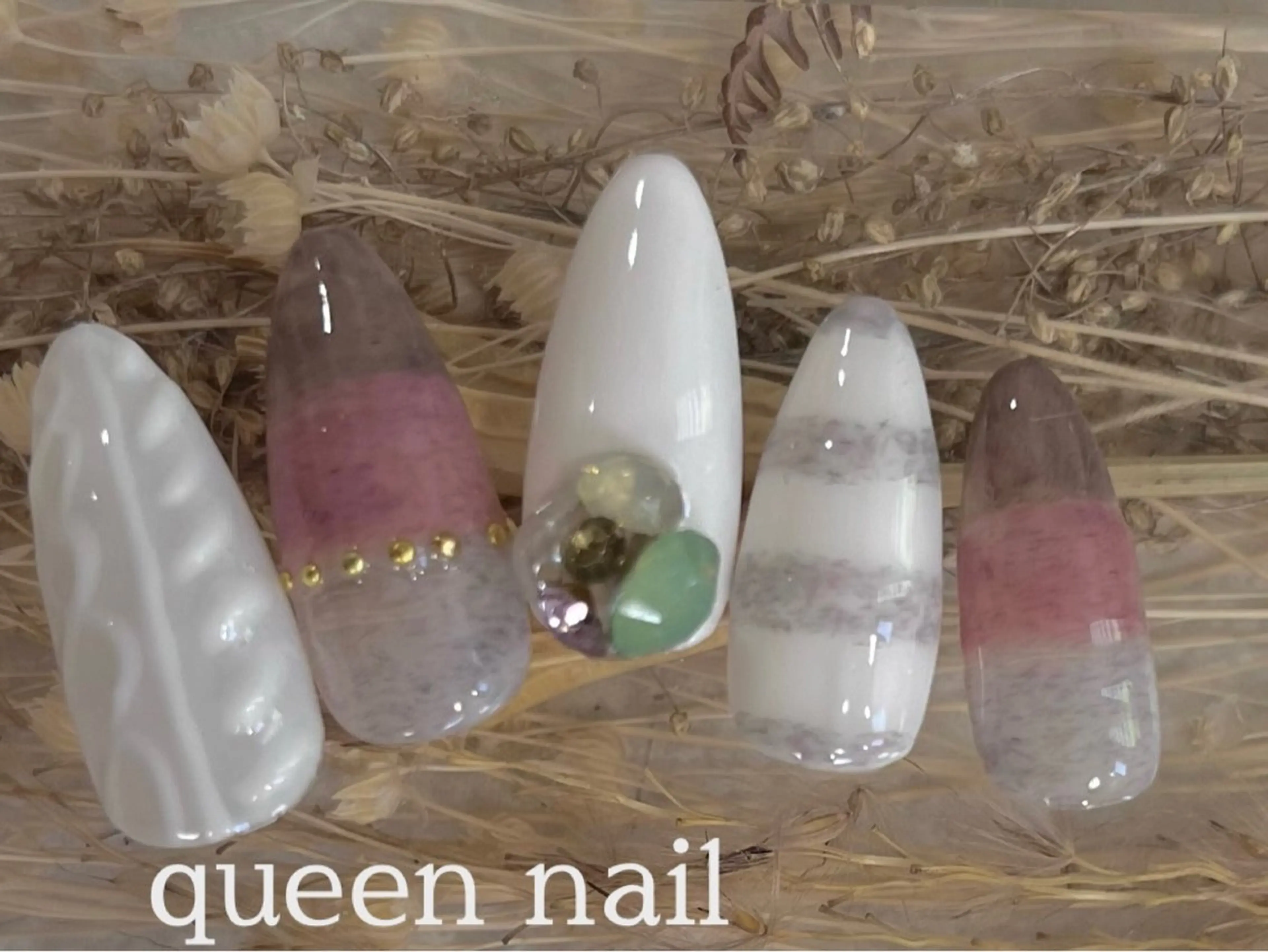 ネイル Queen nail所属・QUEENNA IL JR寺田町1分のネイルデザイン