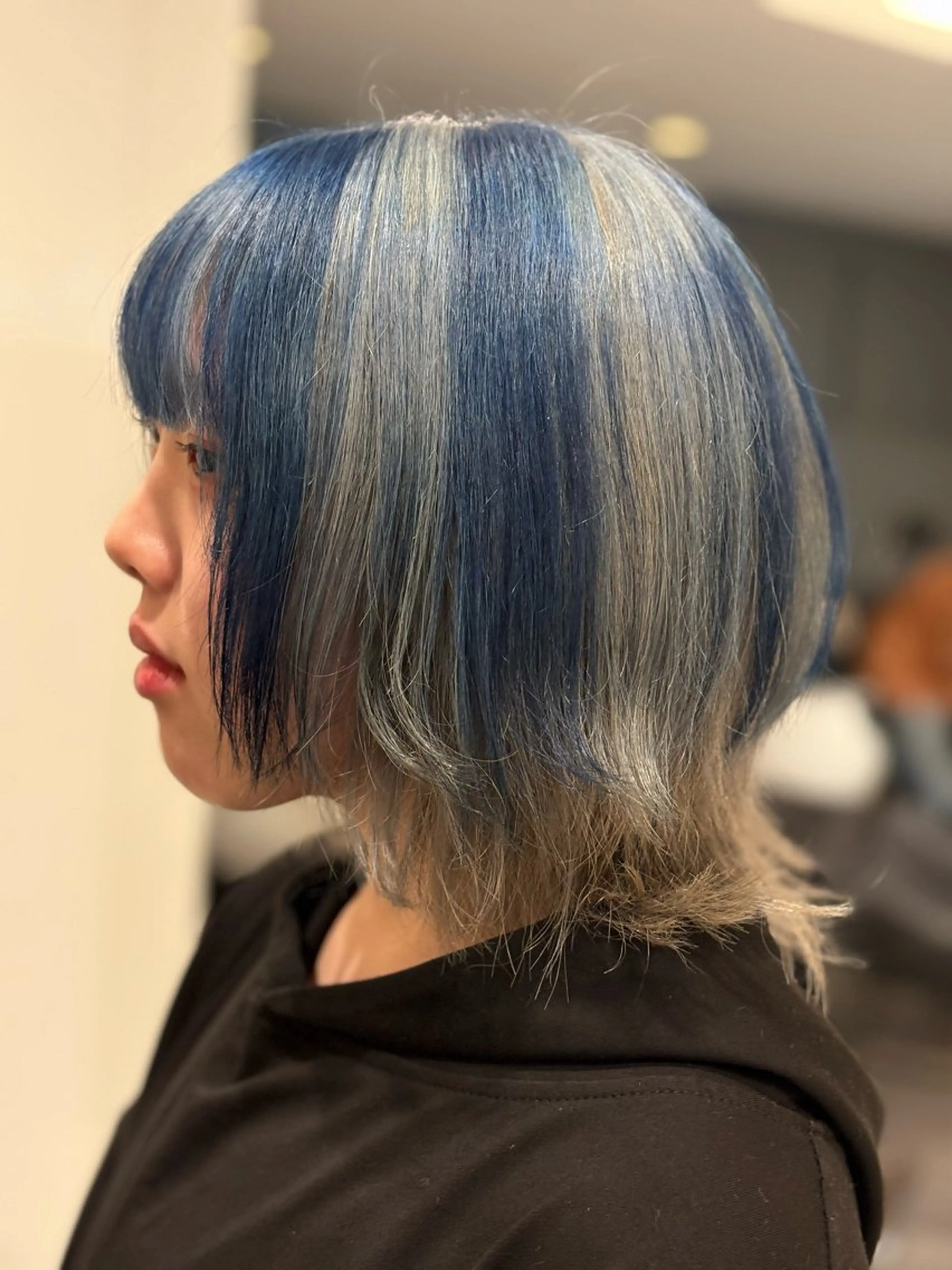 ミディアム ウルフカット カット ヘアカラー トリートメント ショート/レイヤー/ ボブ/安本和史のヘアスタイル