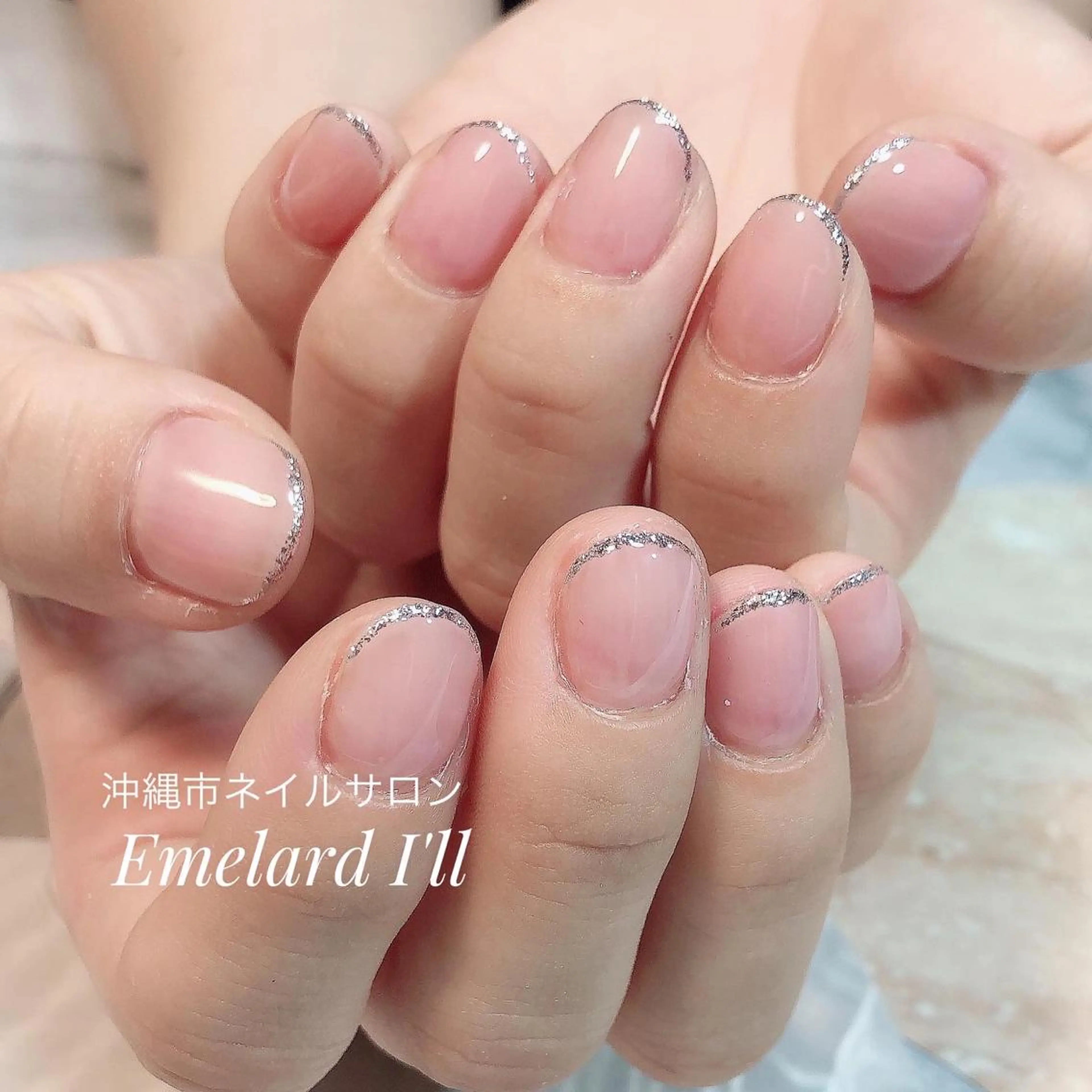 ネイル オフィスネイル ハンドネイル 沖縄市ネイルサロン エメラルドアイルのネイルデザイン