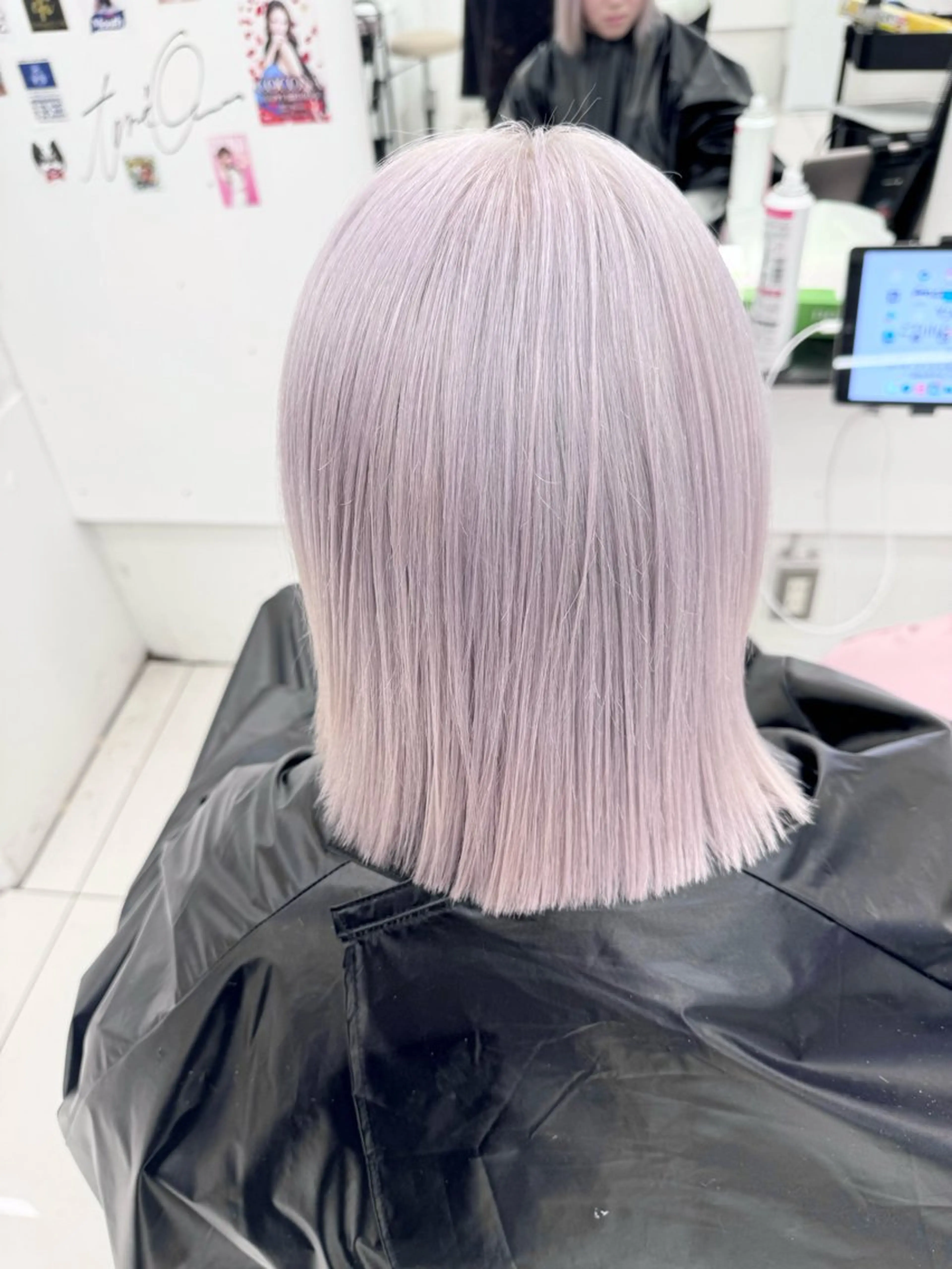 セミロング ヘアカラー 家田 竜のヘアスタイル