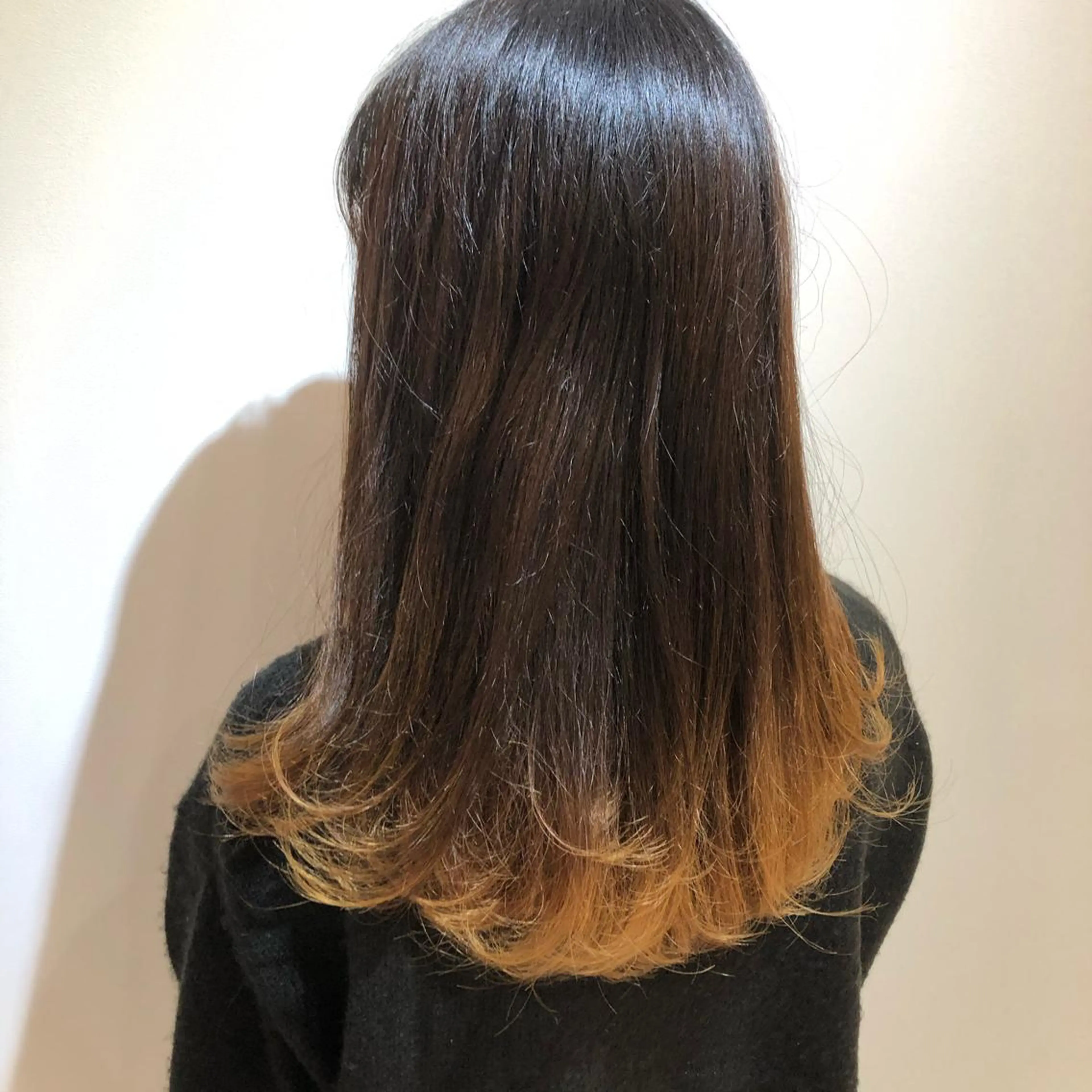 ミディアム カラー eins.hair所属・過去一の柔髪ヘア 🌿einshairのヘアスタイル