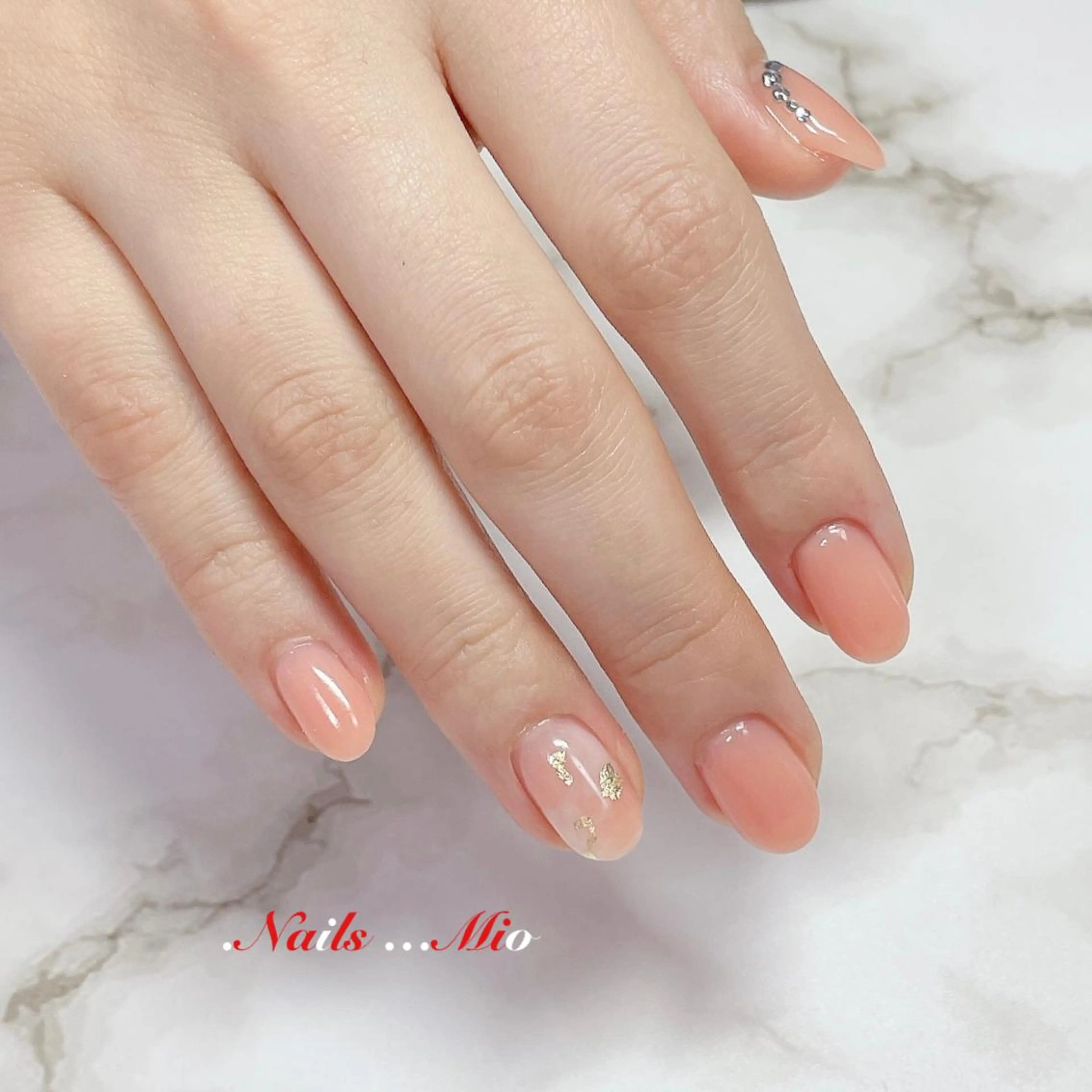 ネイル アートネイル ジェルネイル ワンカラーネイル .Nails Mio 赤羽西ネイルサロンのネイルデザイン