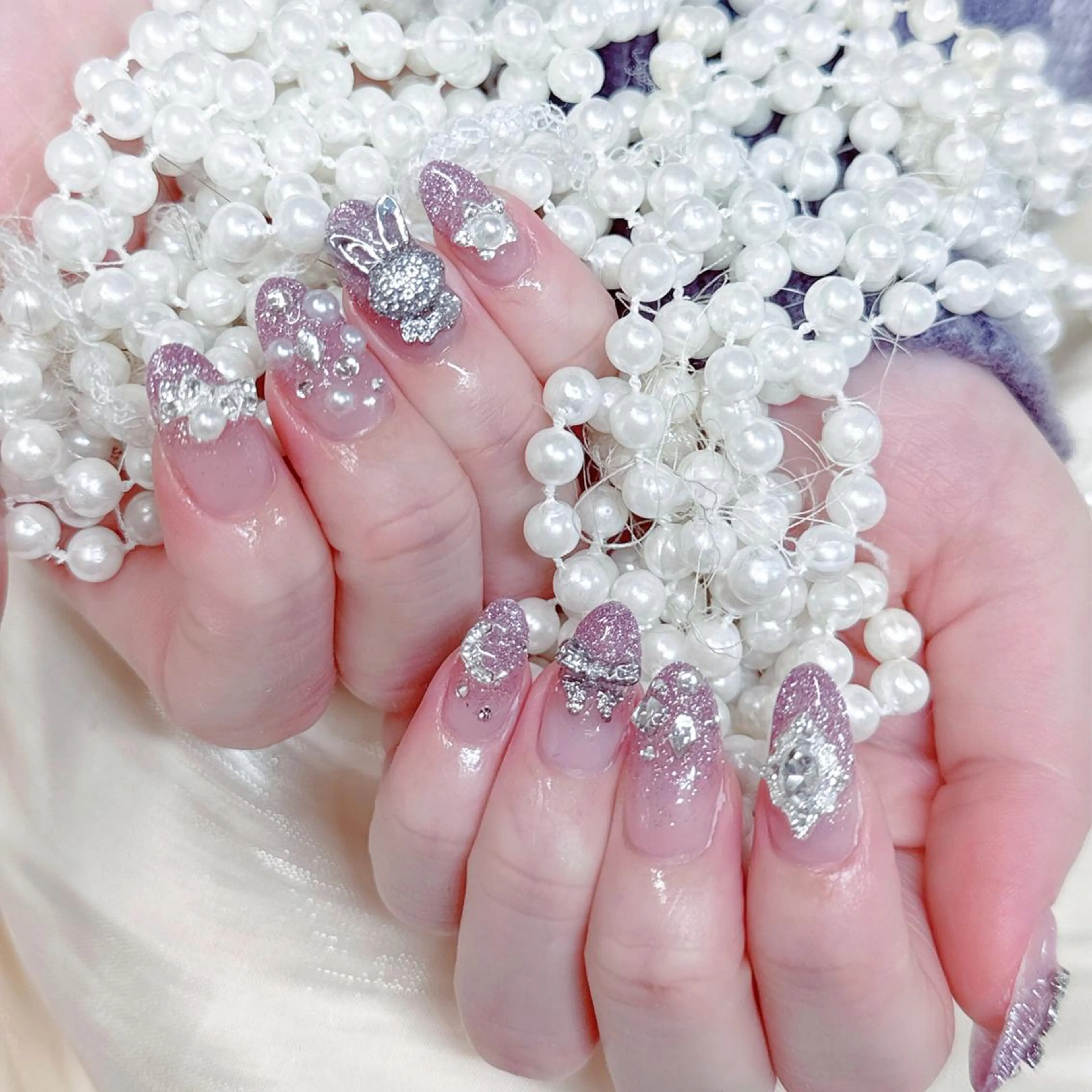 ネイル queens nailsalonのネイルデザイン