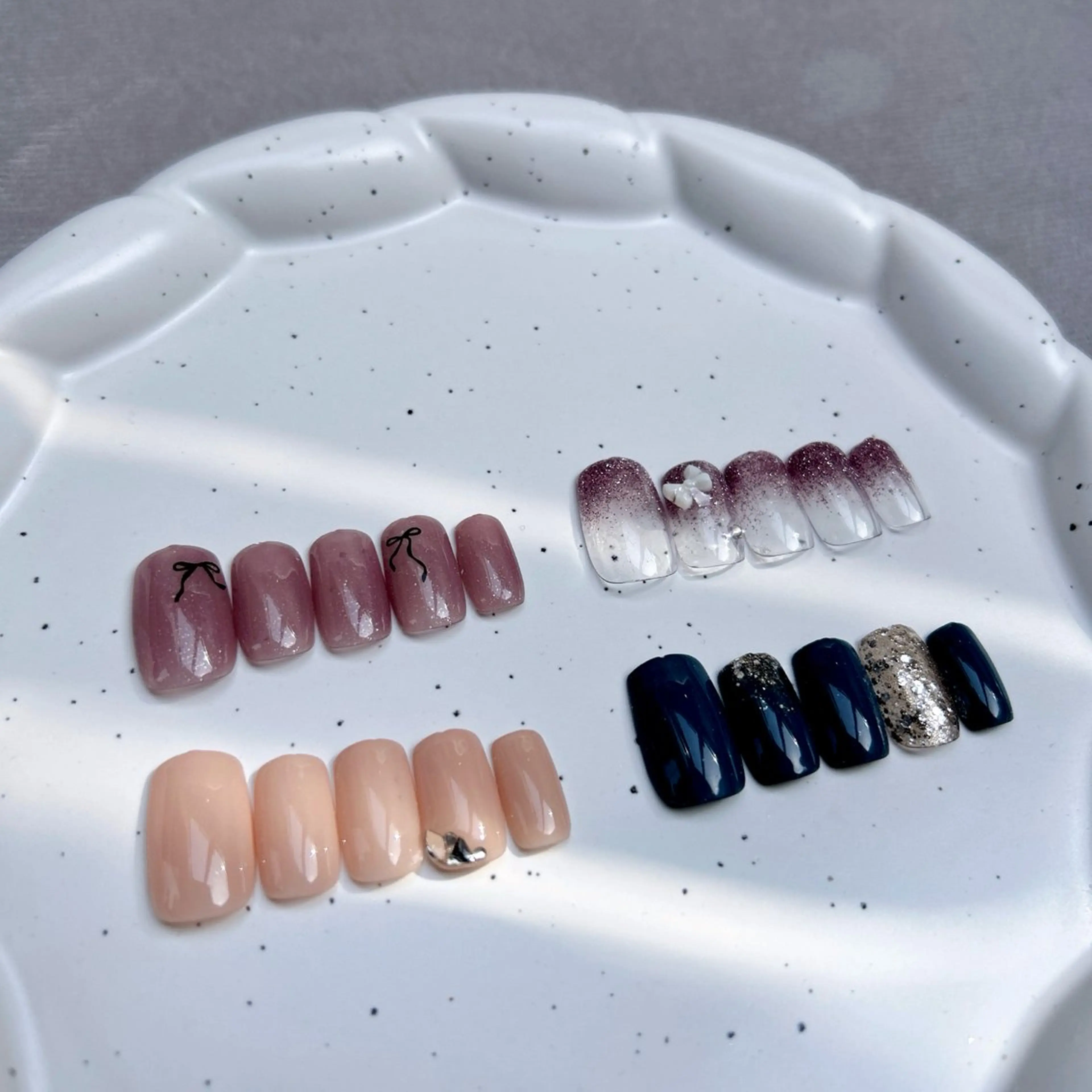 ネイル laboT nuit aikaのネイルデザイン