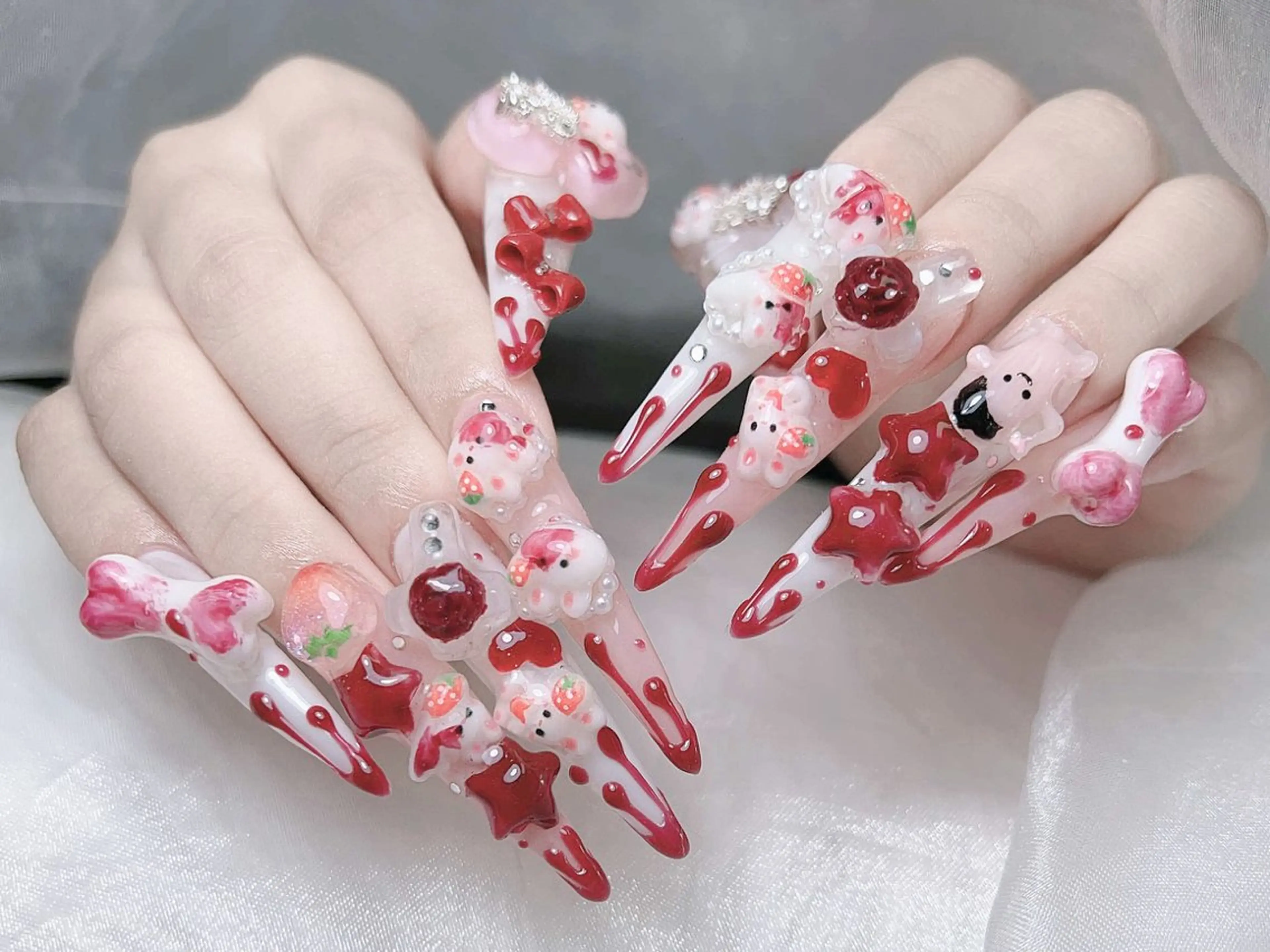 ネイル キラキラネイル スカルプネイル ハンドネイル MoMoA Nail ネイル長さ出し専門店のネイルデザイン