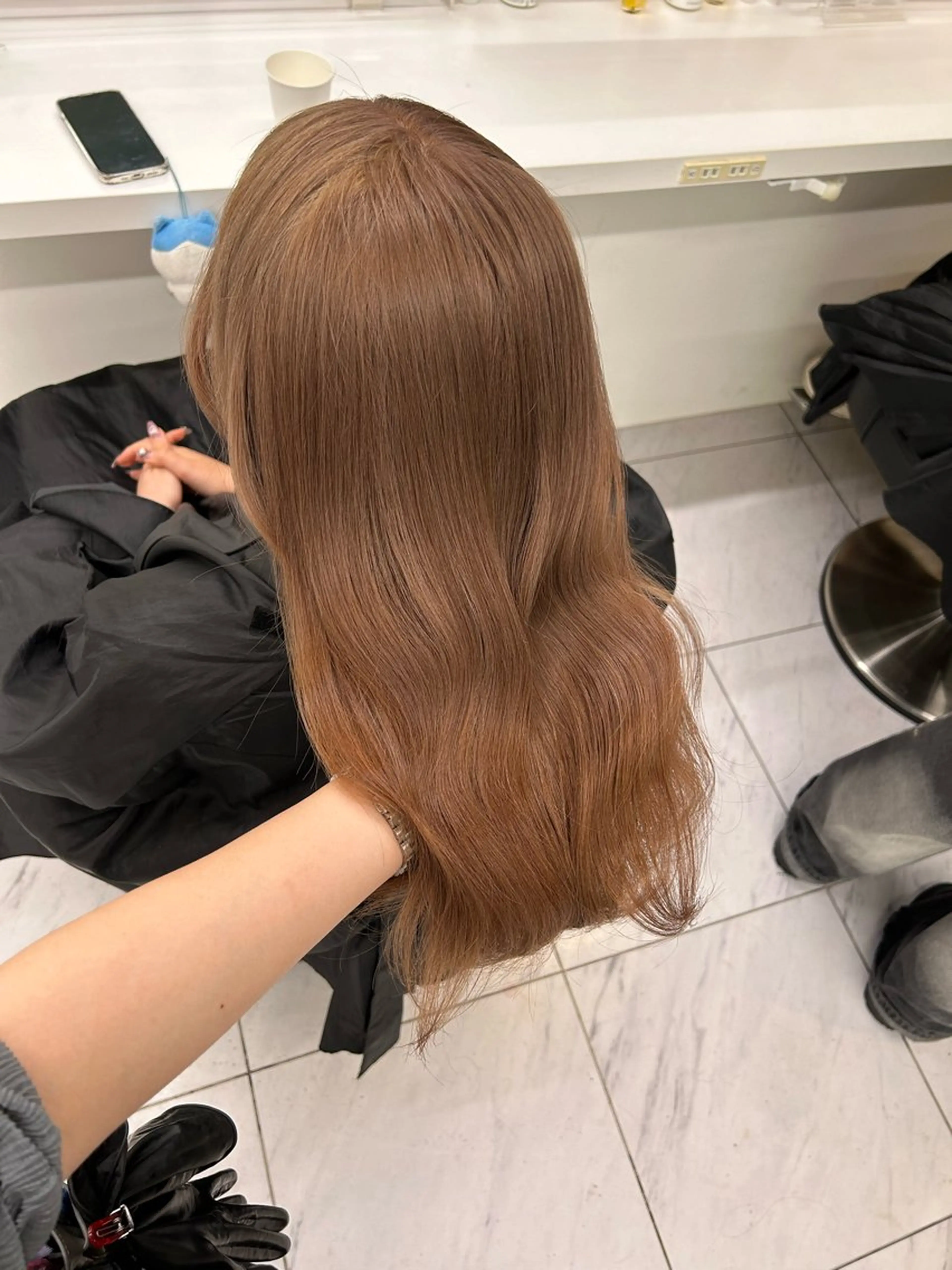 カラー 透明感ベージュ🤎 ナチュラルレイヤーのヘアスタイル