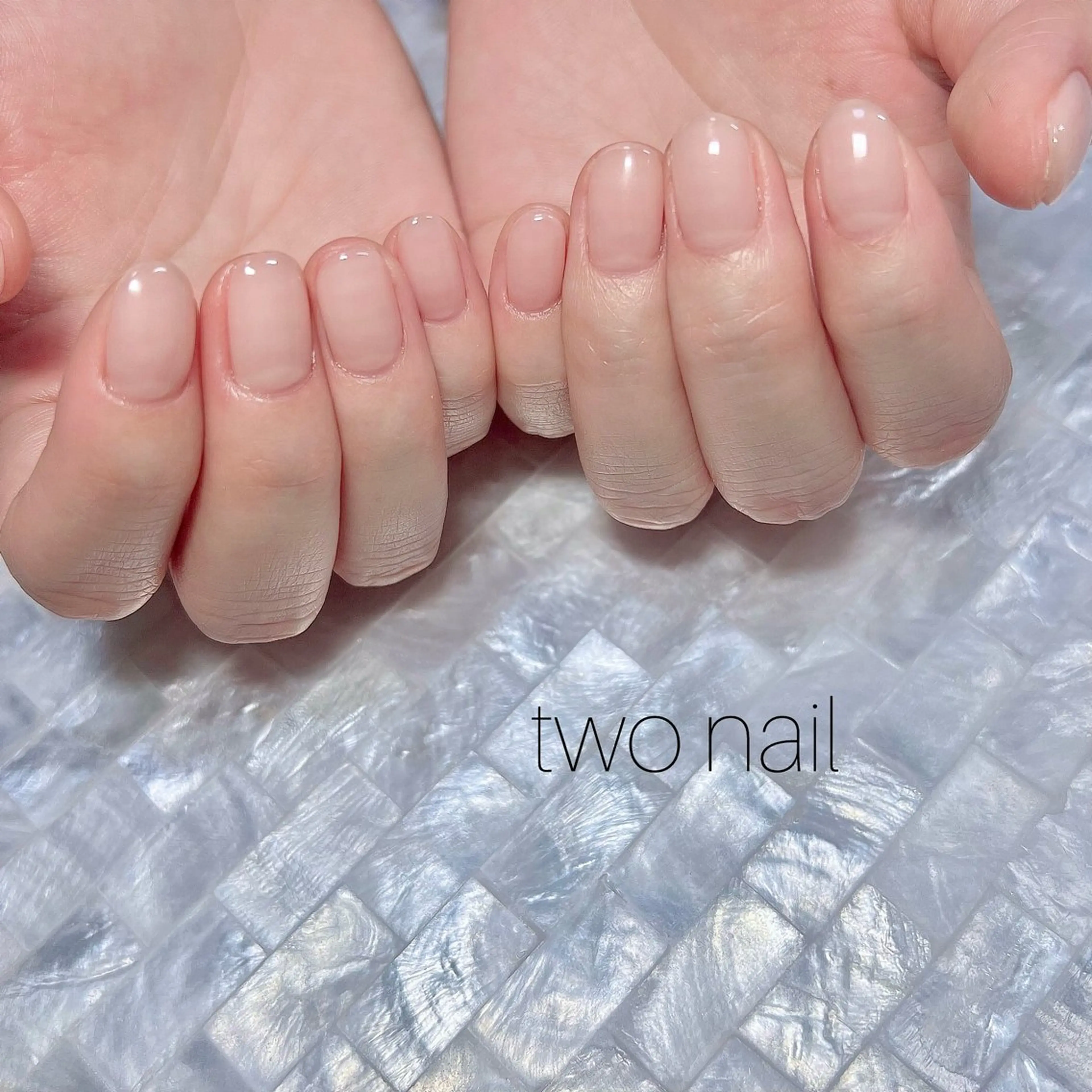 ネイル ネイルチップ ホワイト ハンドネイル two nailのネイルデザイン