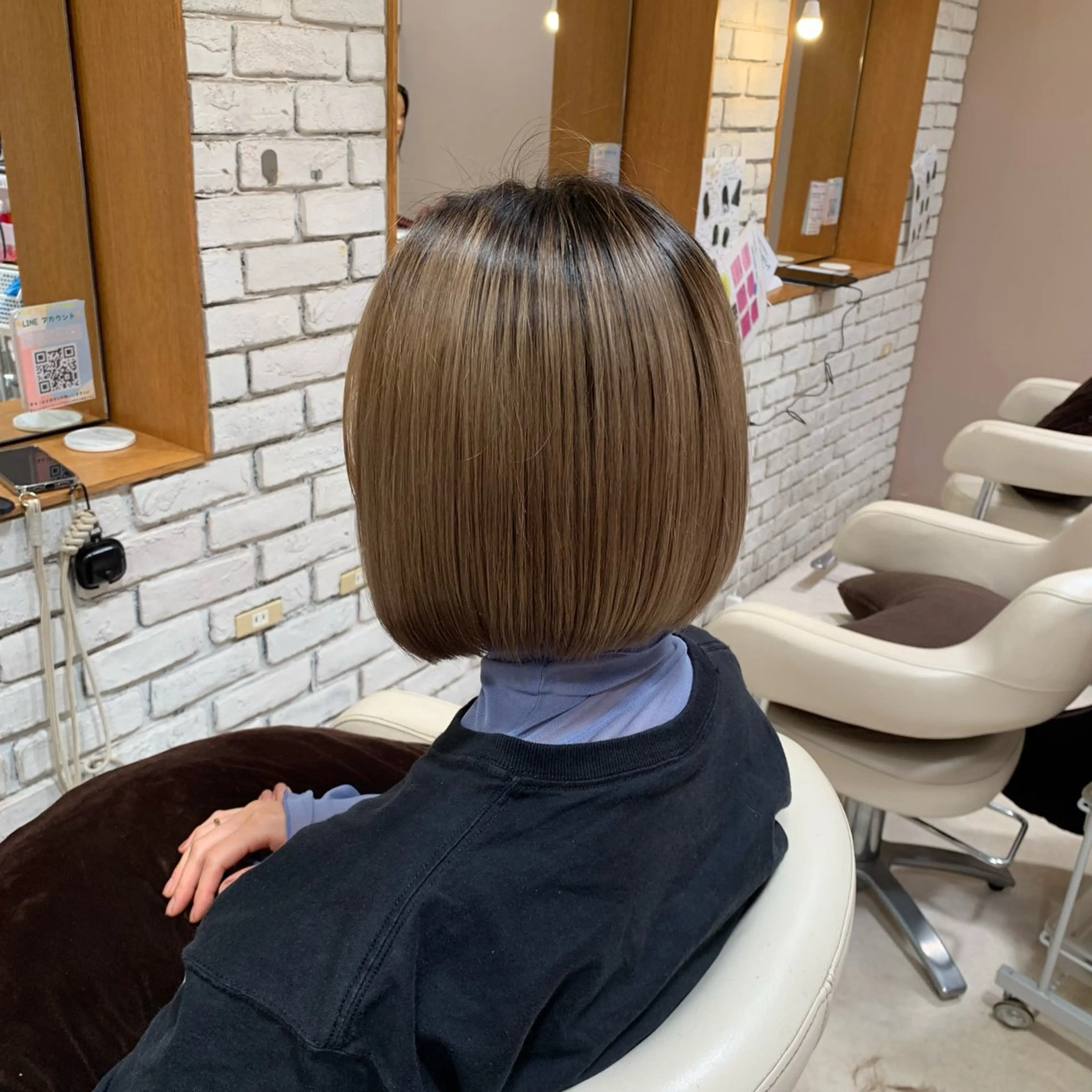 ミディアム 宮本 季奈のヘアスタイル