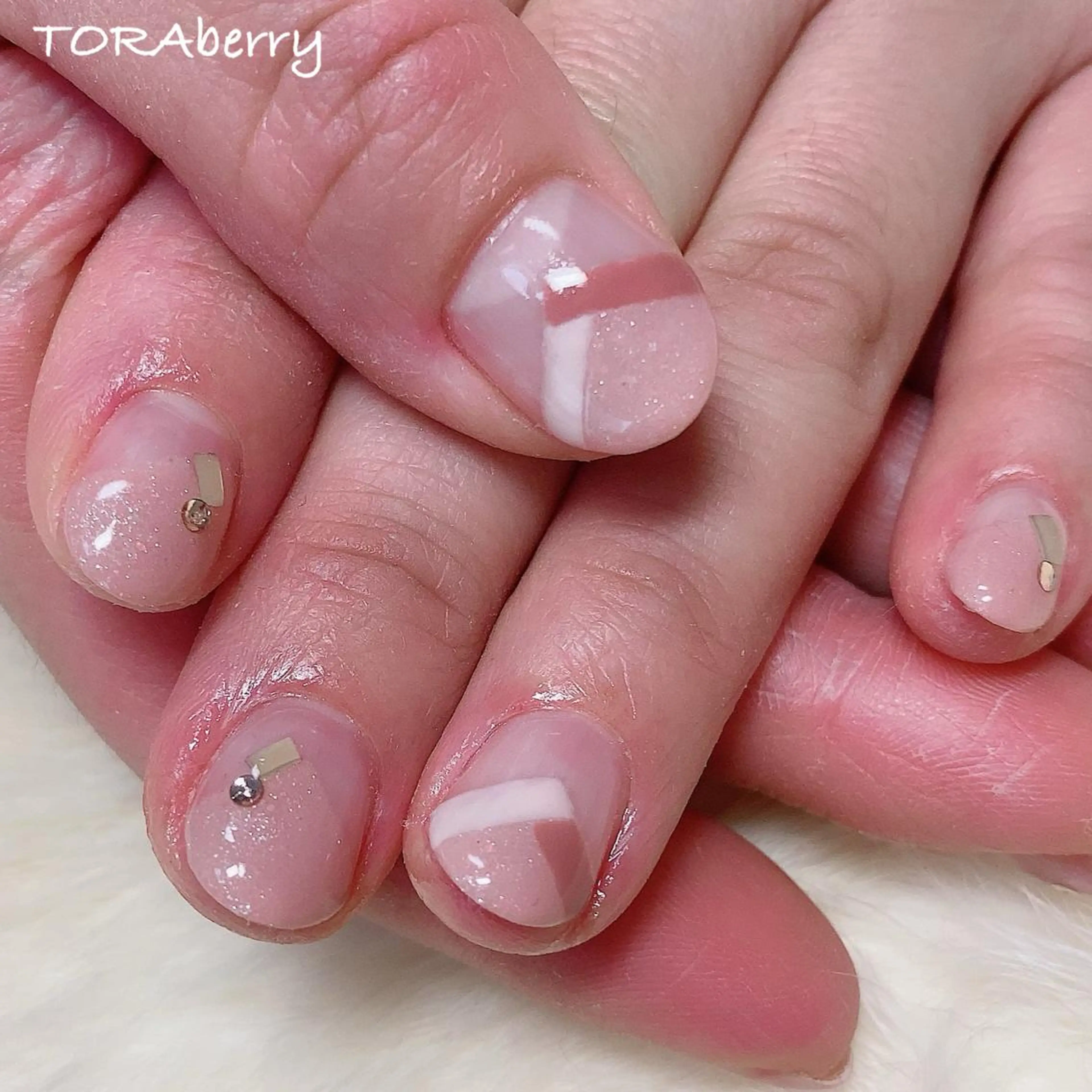 ネイル ネイリスト なつみのネイルデザイン