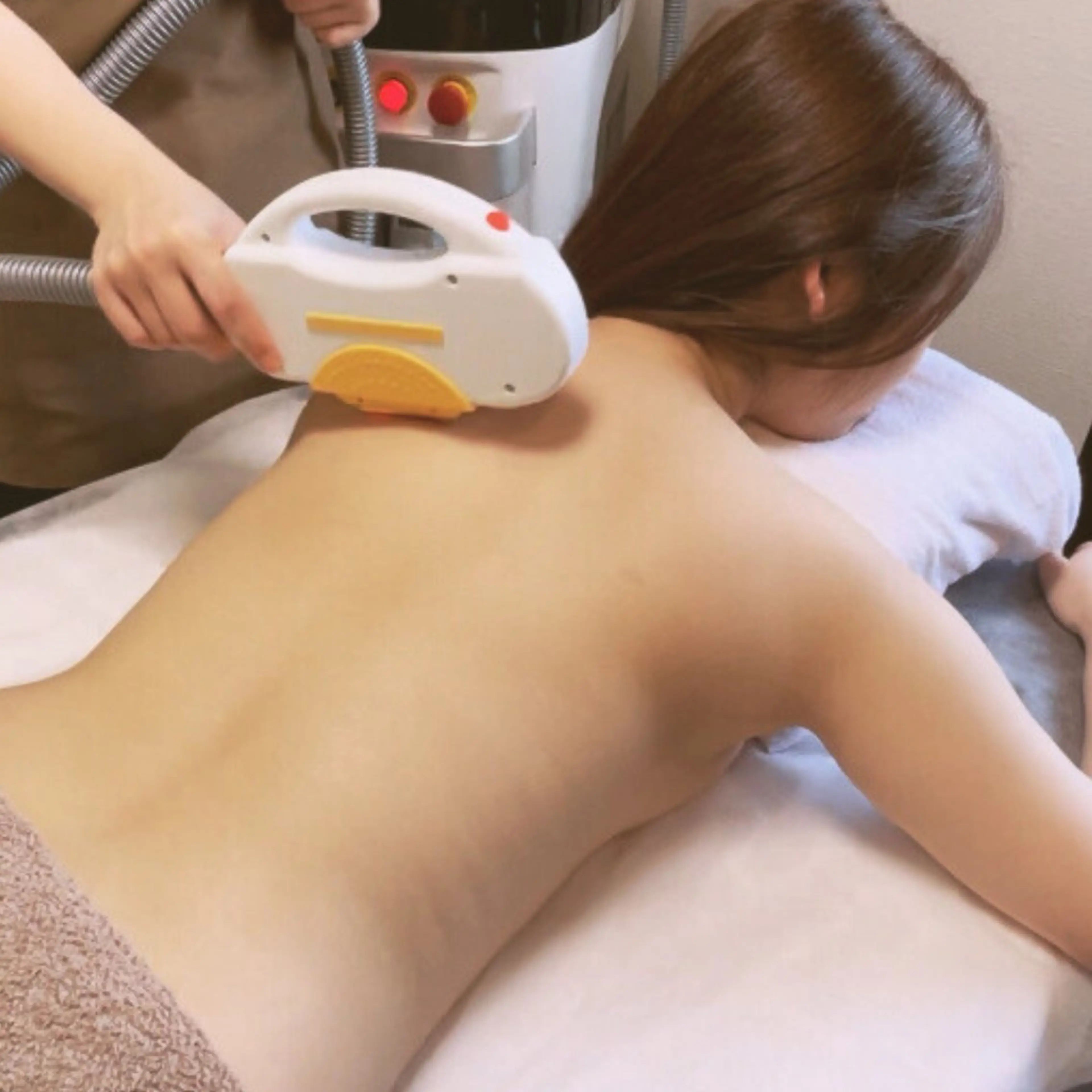 脱毛 シミ・毛穴ケア専門 クロヌYUKIのエステ・リラクイメージ