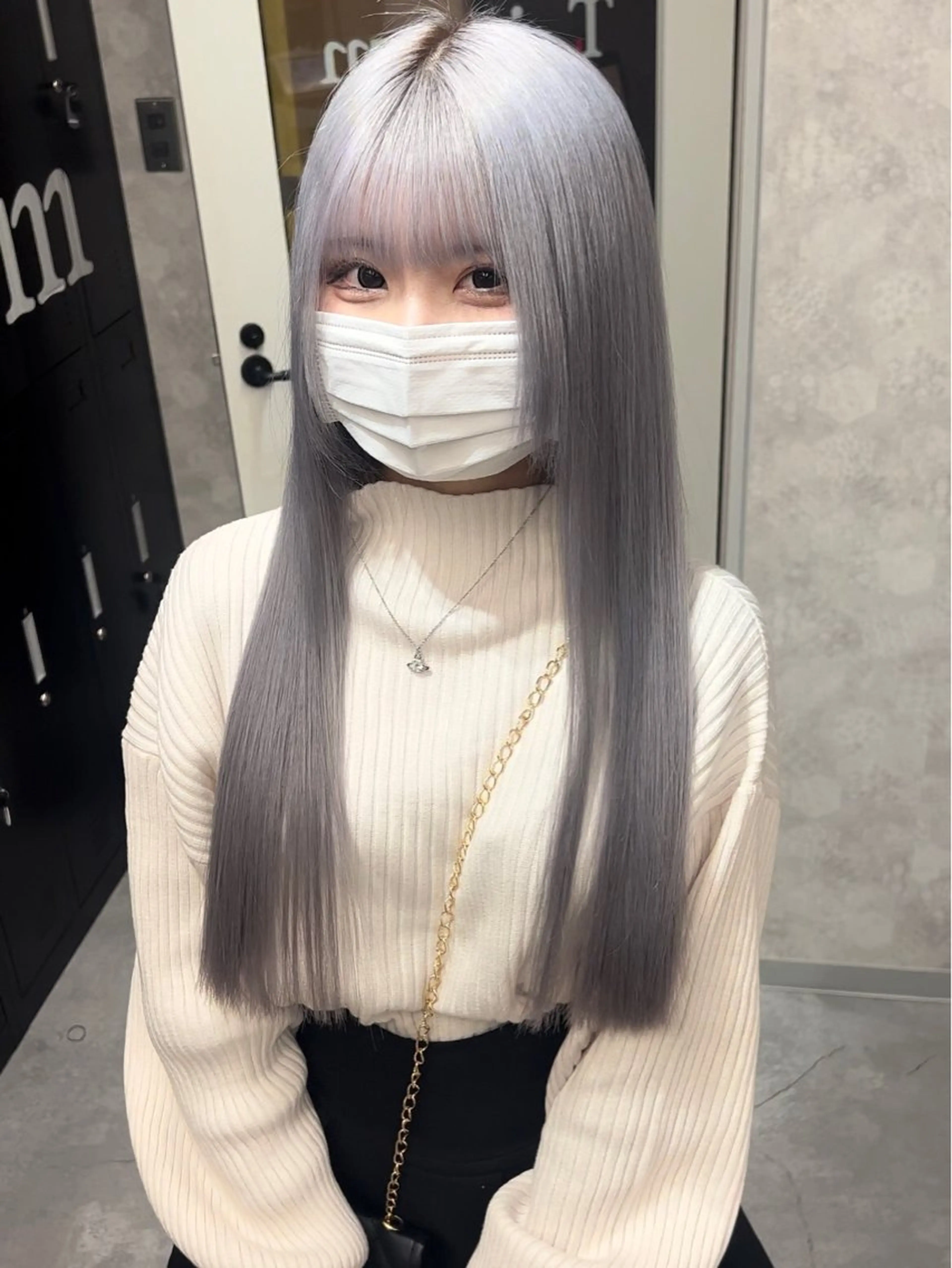 ロング カラー シールエクステ ブリーチ ブロンド ケアブリーチ ダブルカラー カット ヘアカラー トリートメント Tiam タクミのヘアスタイル