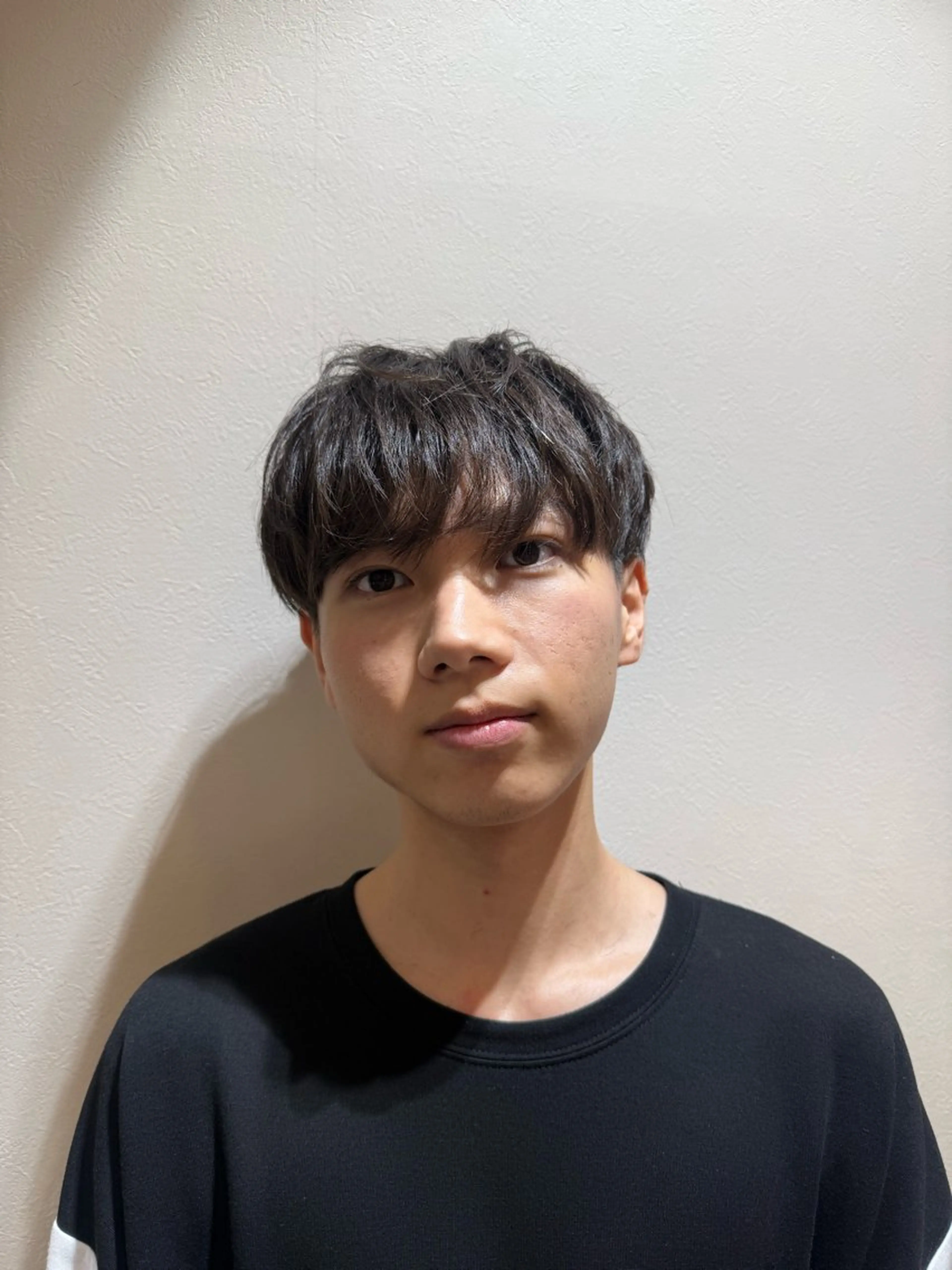 メンズ マッシュ 刈り上げ 鈴木愛海/レイヤー /透明感カラーのヘアスタイル