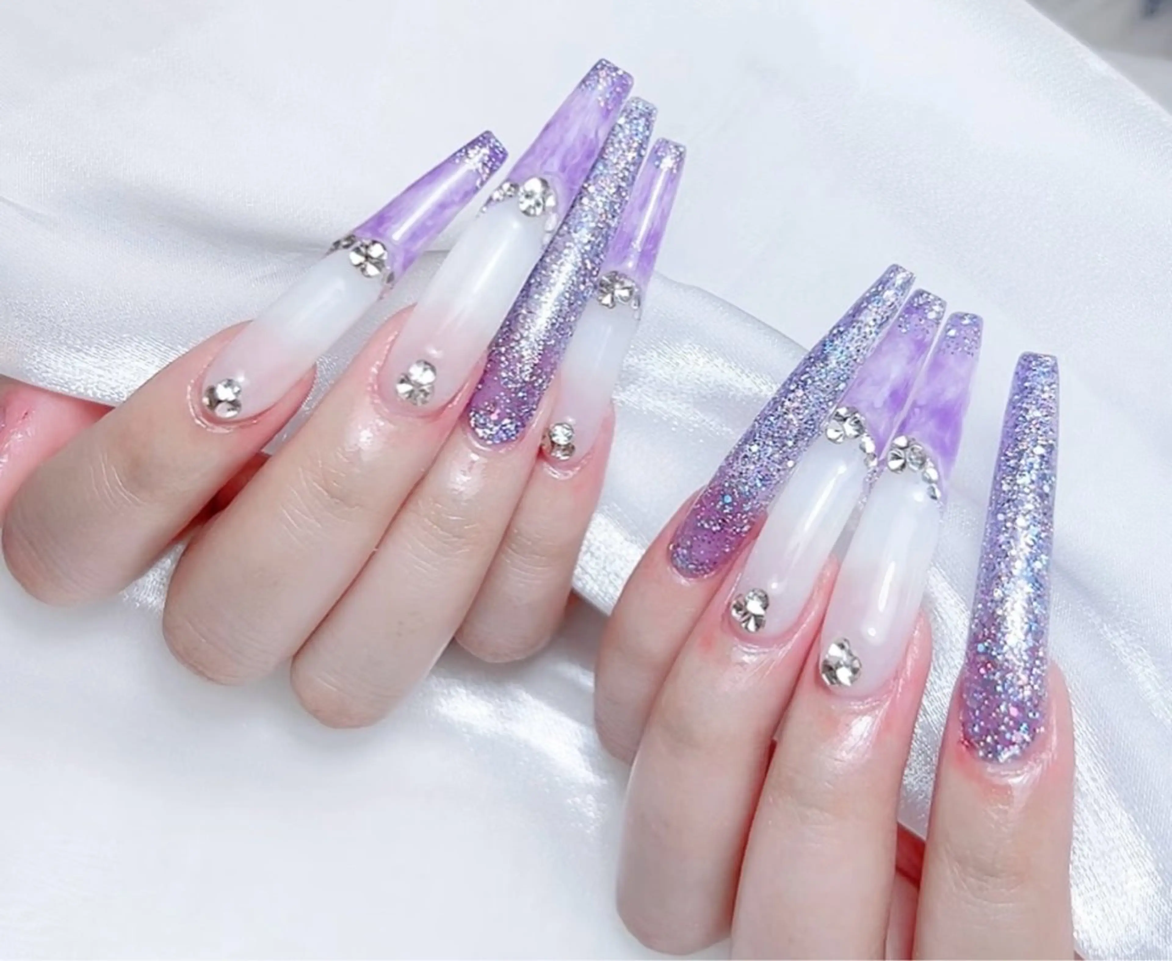 ネイル アートネイル ロングネイル シンプルネイル ネイルチップ ハンドネイル ╹◡╹Mimoミモ Eye&Nailのマツエク・マツパデザイン